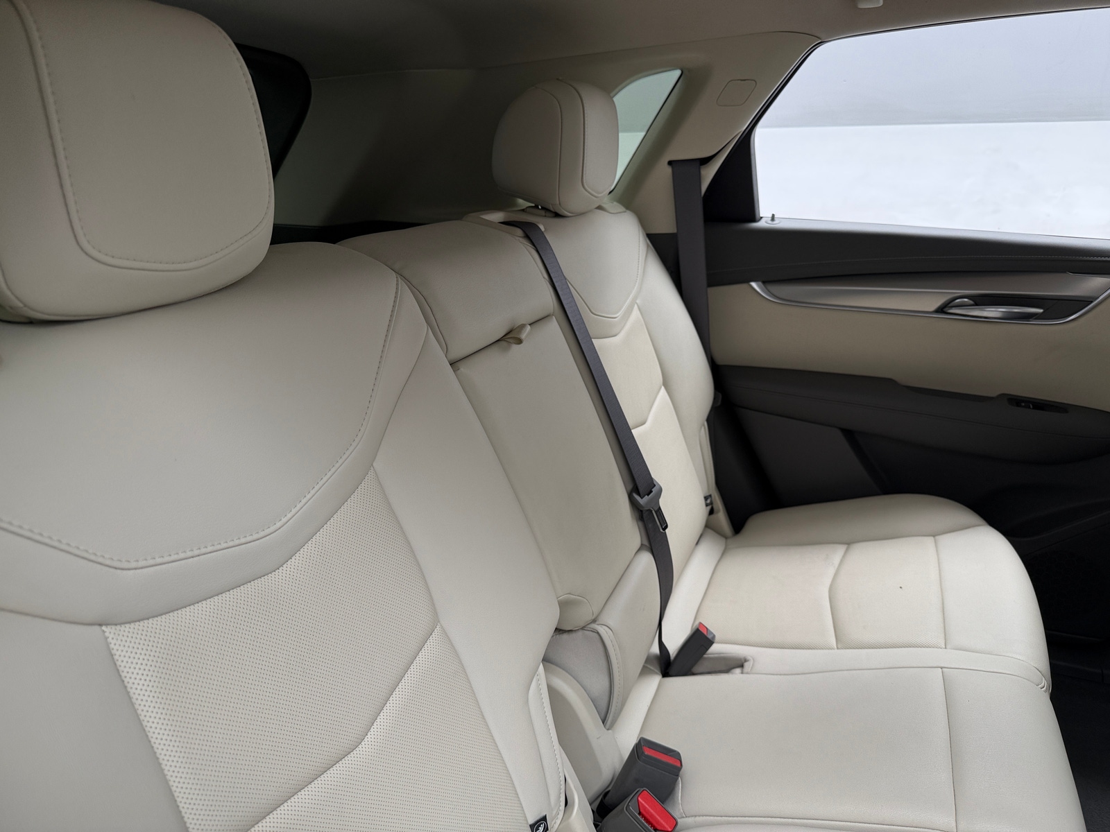 Thumbnail: 2021 Cadillac XT5 - 5