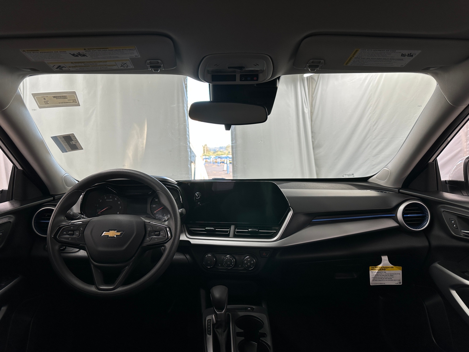 Thumbnail: 2025 Chevrolet Trax - 3