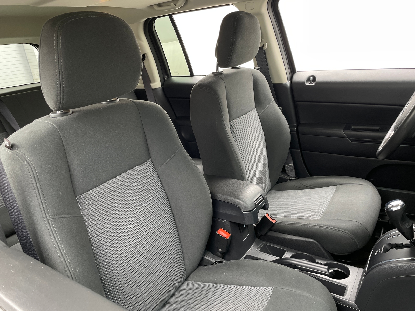 Thumbnail: 2016 Jeep Patriot - 2