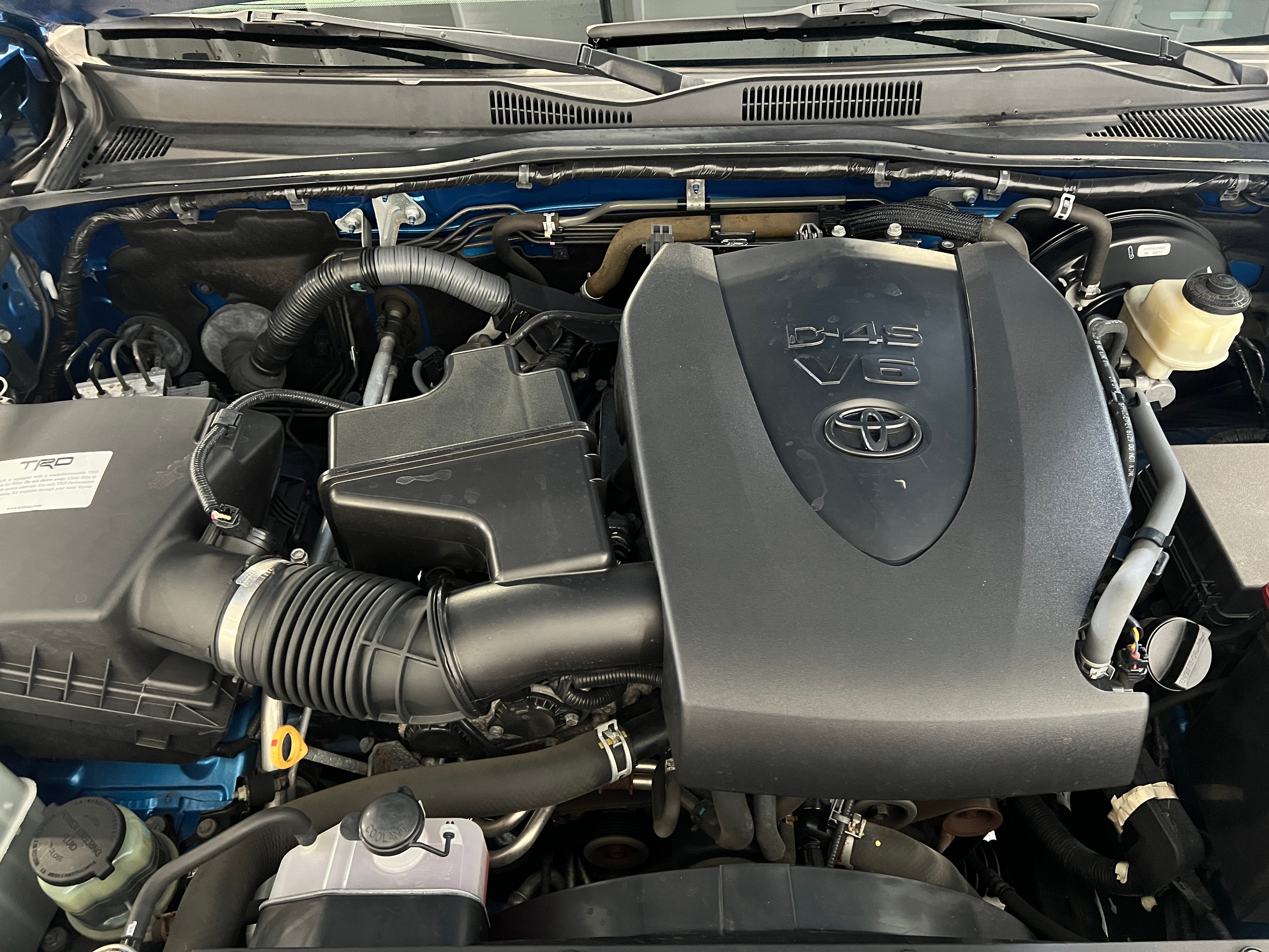 2016 Toyota Tacoma Limited - Photo 3