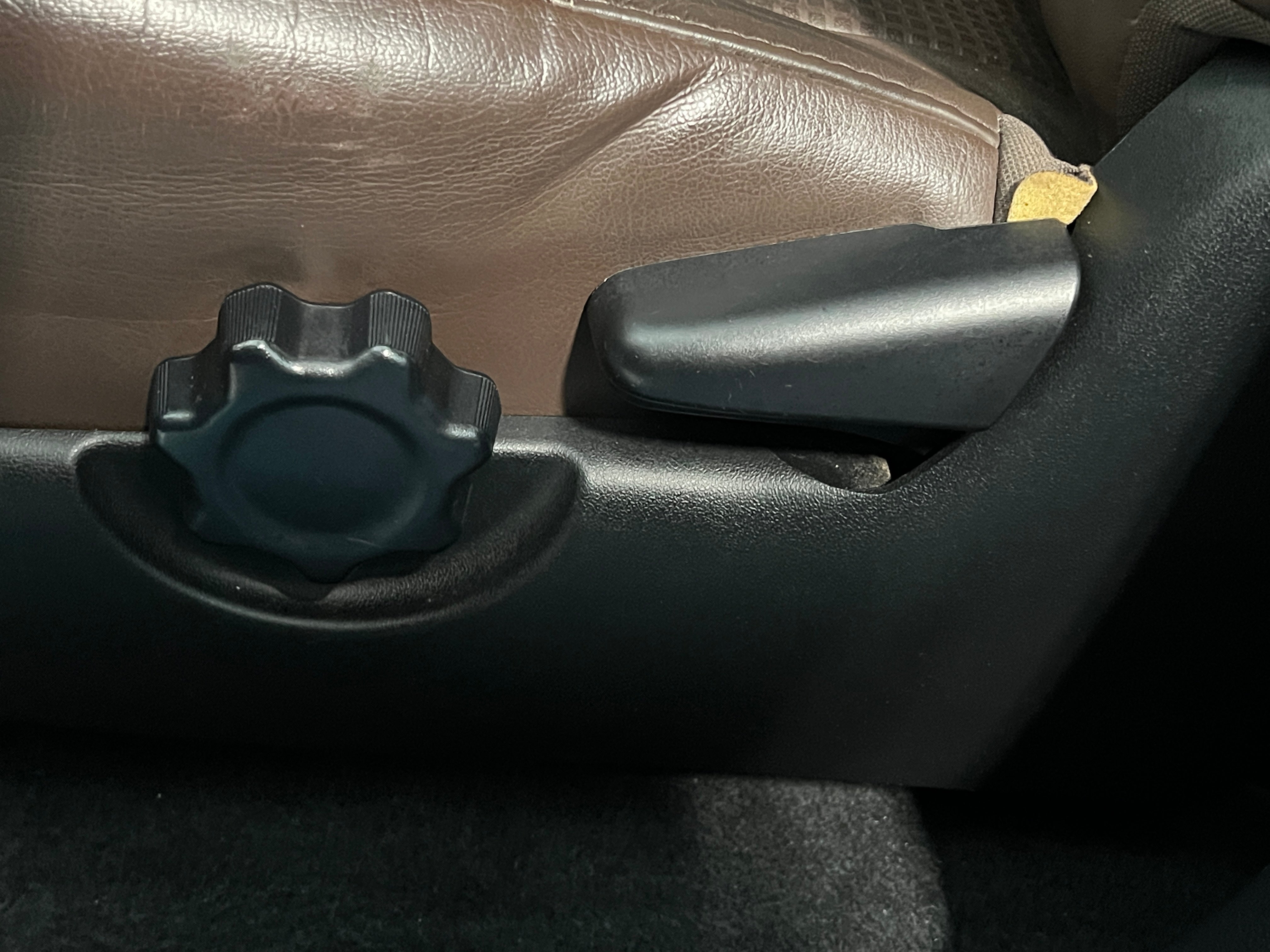2016 Toyota Tacoma Limited - Photo 11