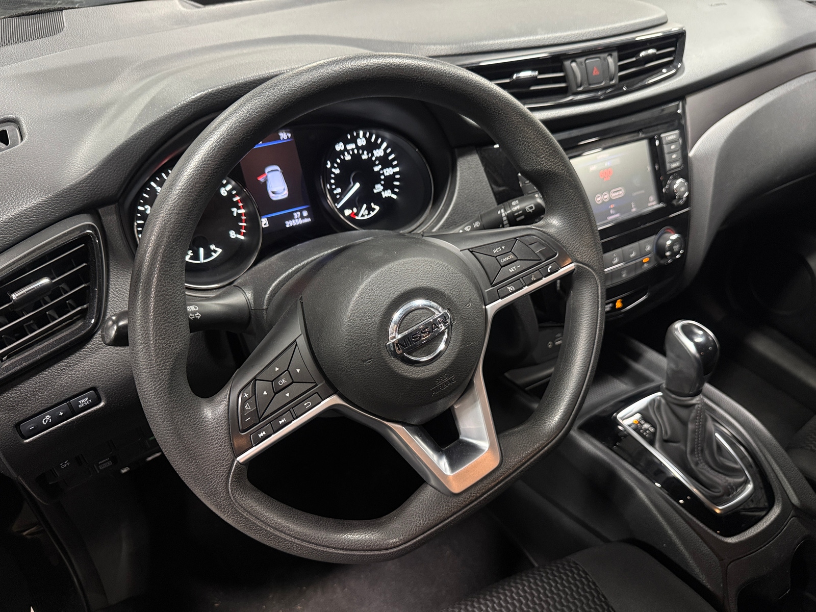 Thumbnail: 2019 Nissan Rogue Sport - 5