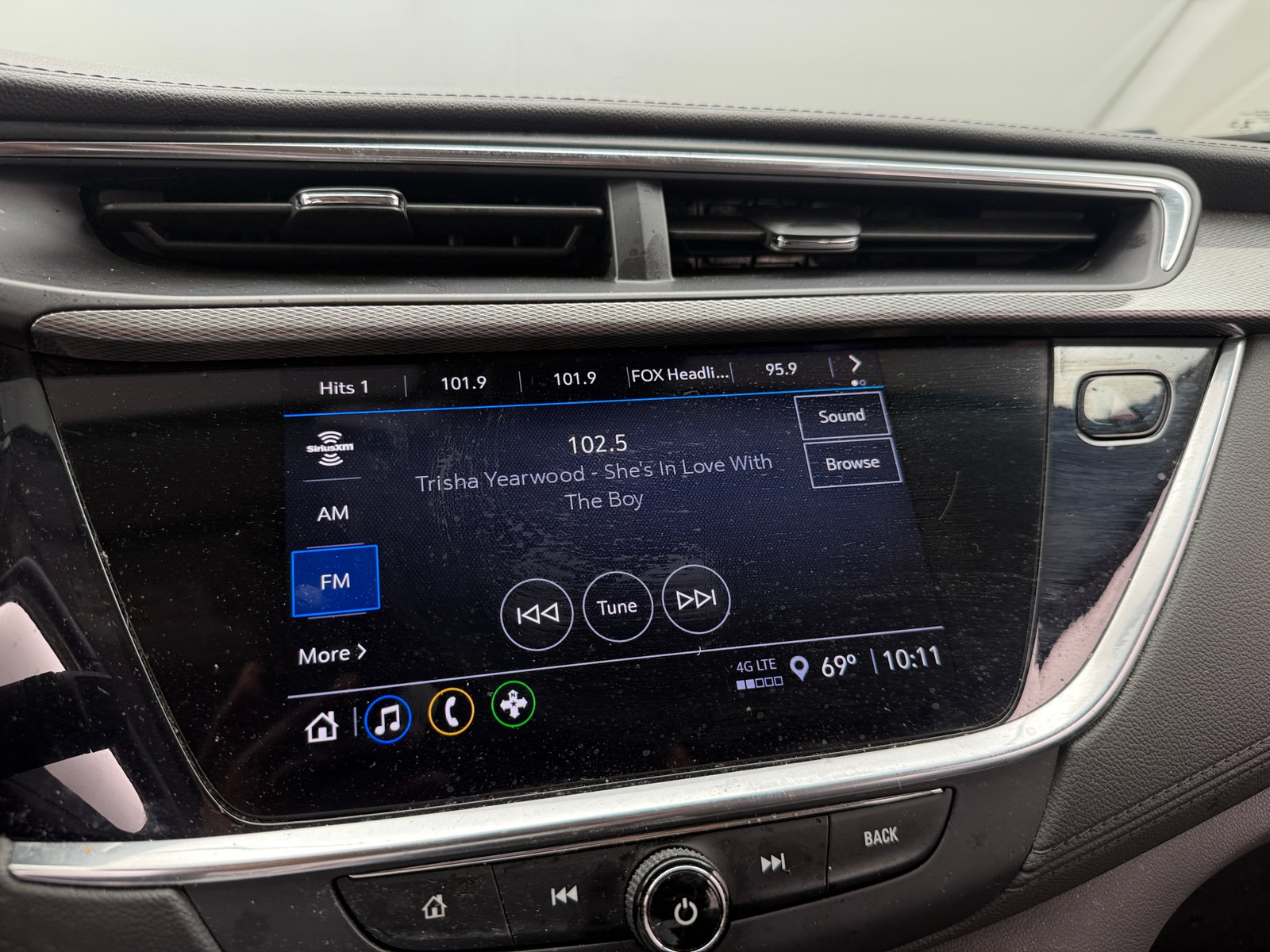 Thumbnail: 2023 Buick Encore GX - 3