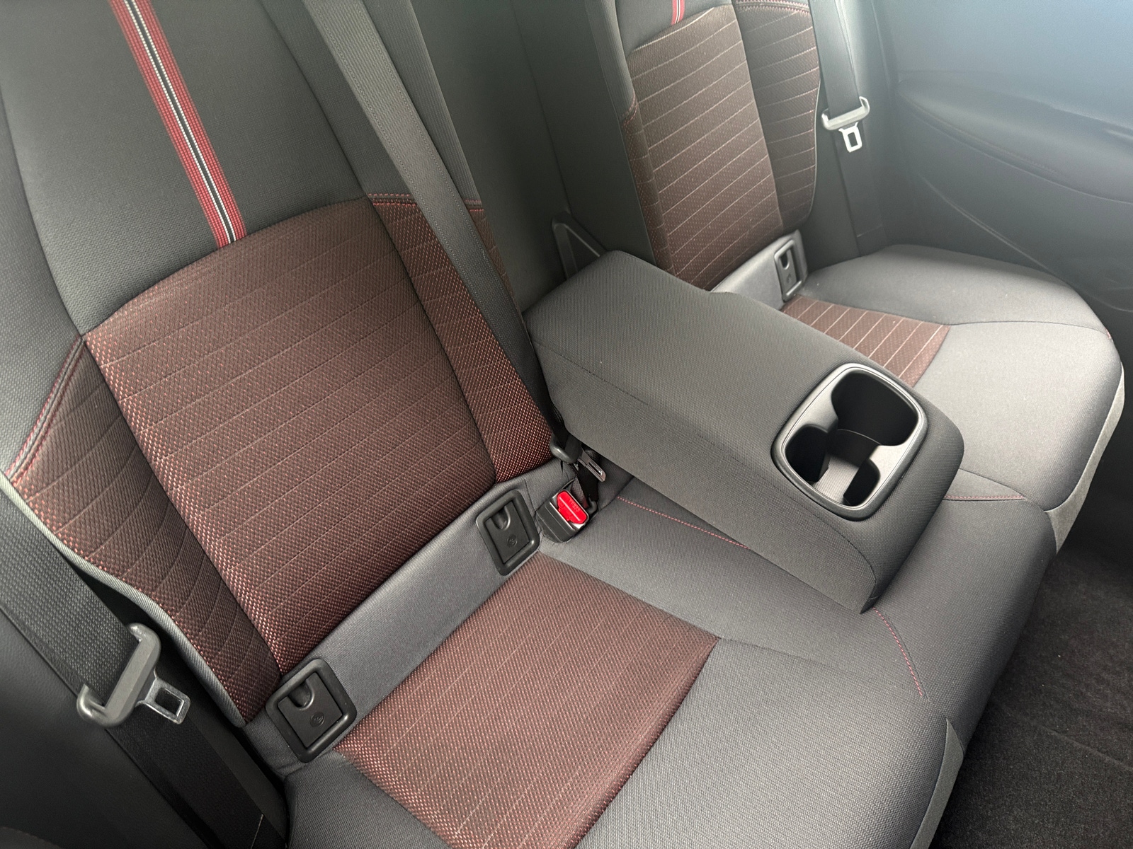 Thumbnail: 2023 Toyota Corolla - 6