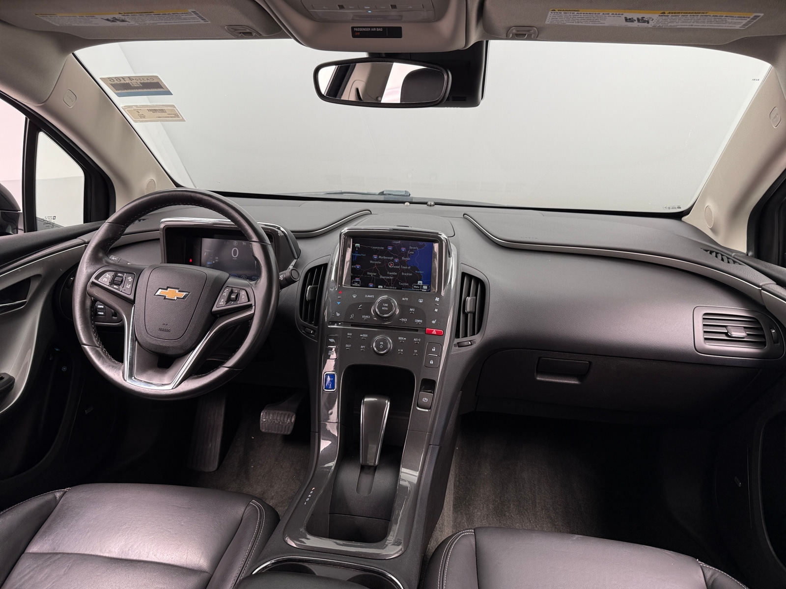 Thumbnail: 2013 Chevrolet Volt - 2