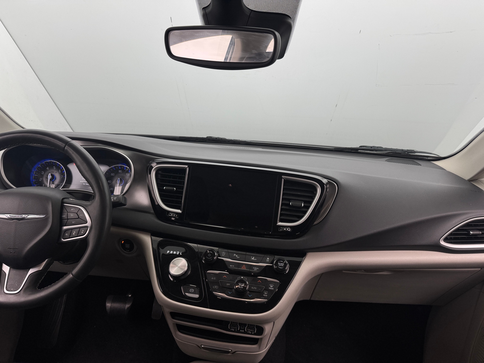 Thumbnail: 2023 Chrysler Pacifica - 2