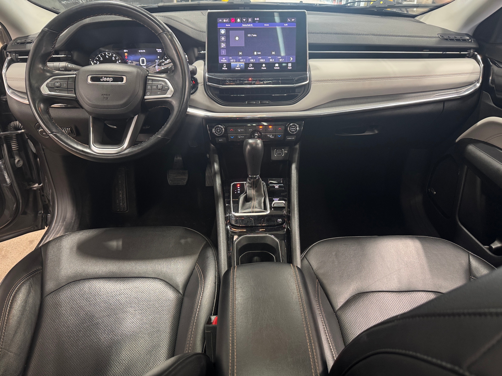 Thumbnail: 2022 Jeep Compass - 2