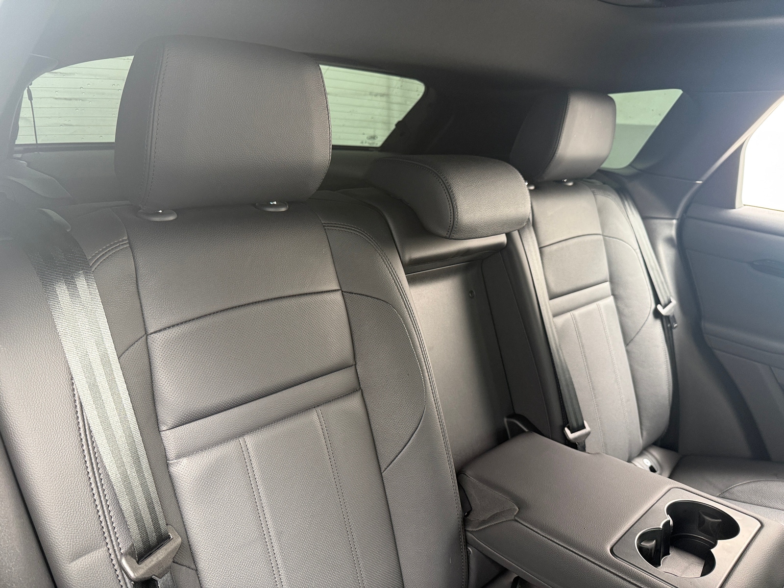 Thumbnail: 2025 Land Rover Range Rover Evoque - 5