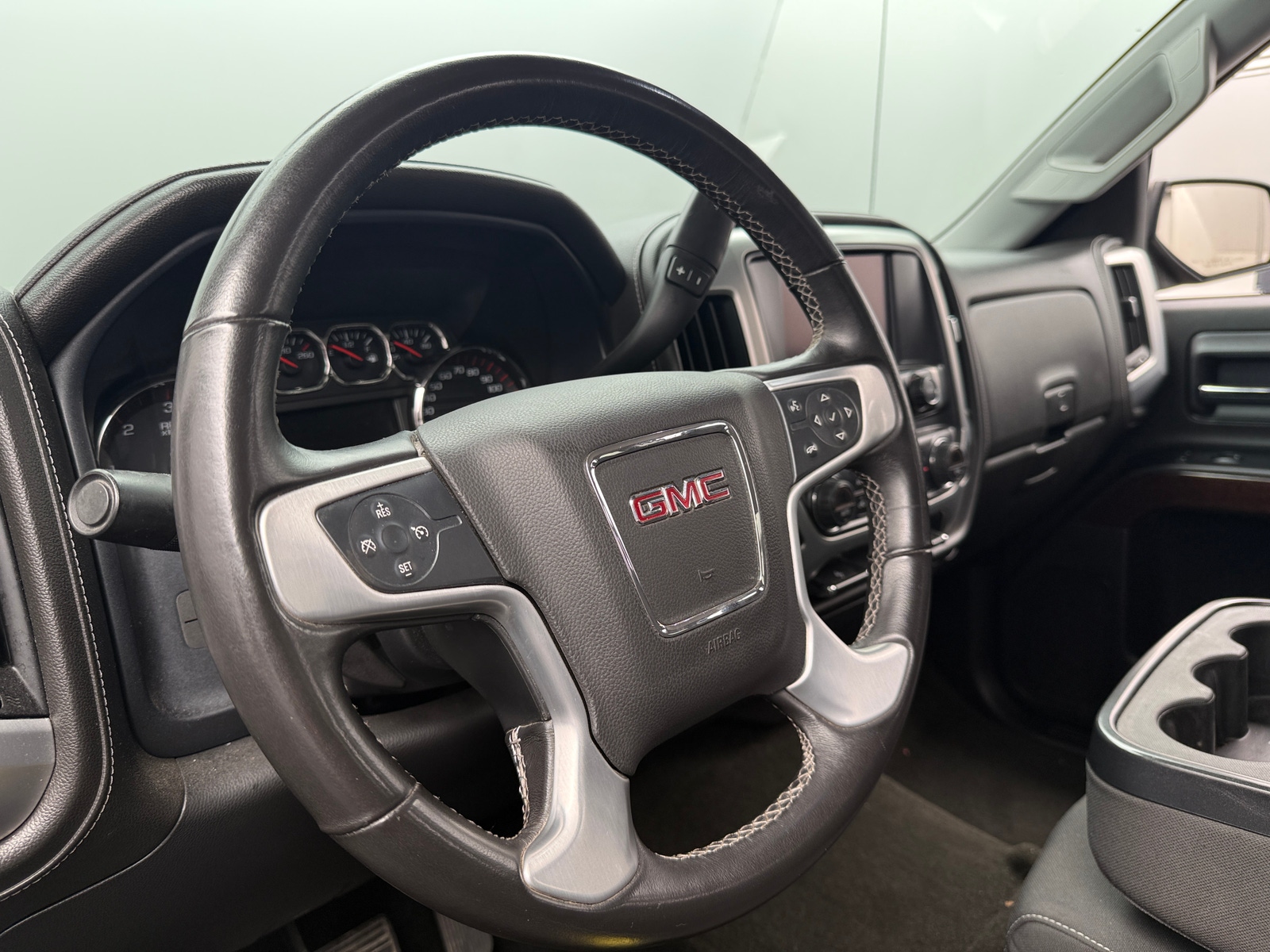 Thumbnail: 2015 GMC Sierra 2500 - 5