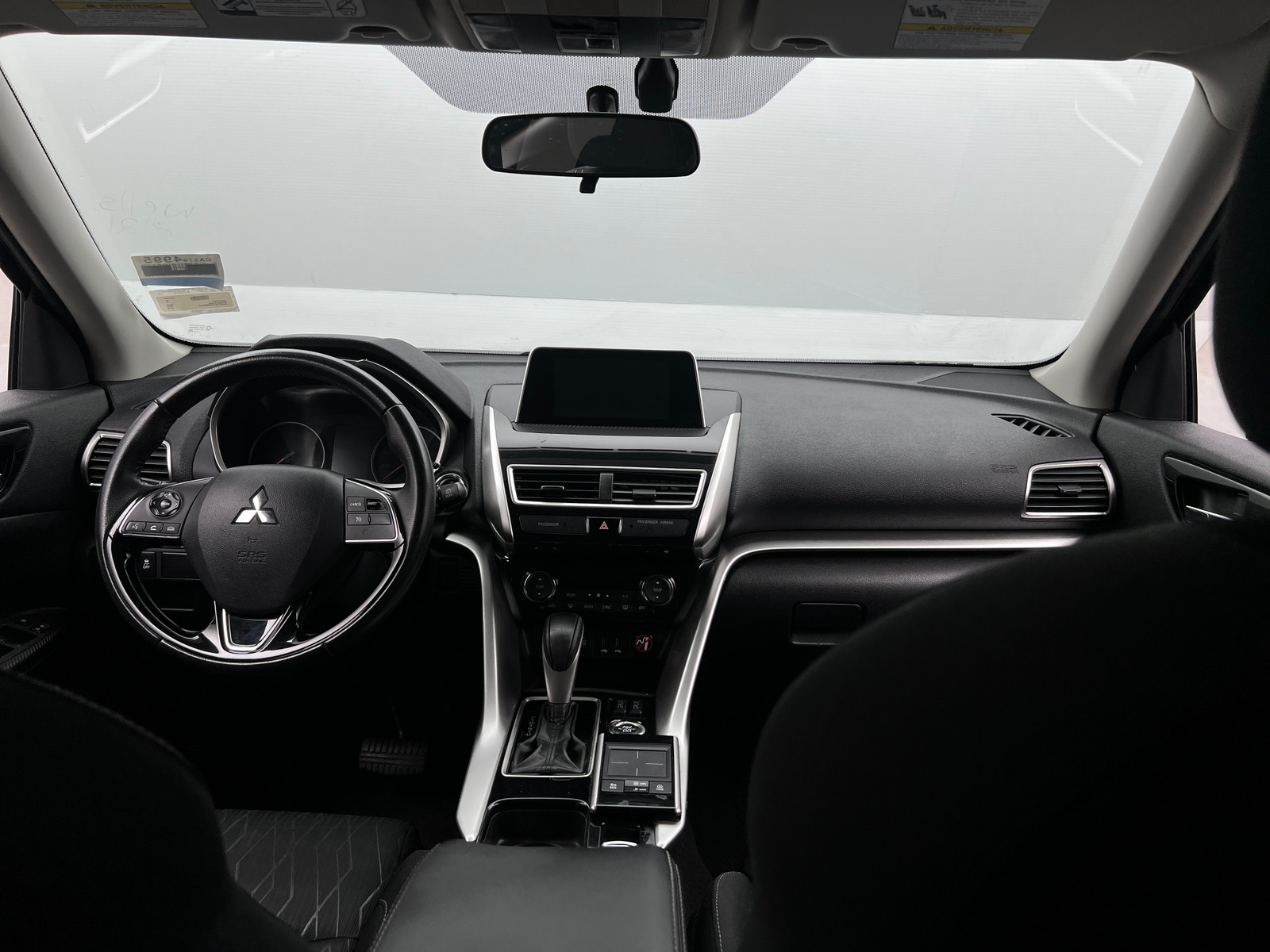 Thumbnail: 2019 Mitsubishi Eclipse Cross - 3