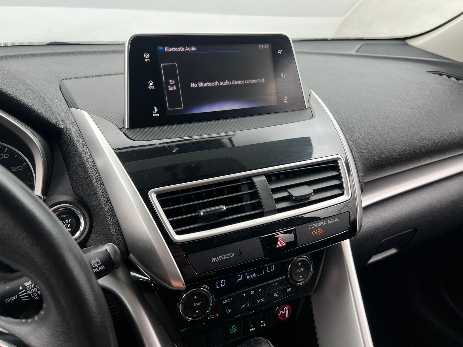 Thumbnail: 2019 Mitsubishi Eclipse Cross - 4