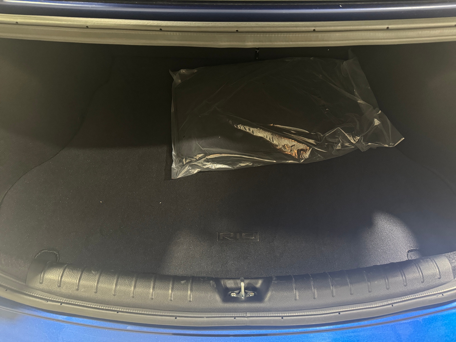 Thumbnail: 2020 Kia Rio - 7