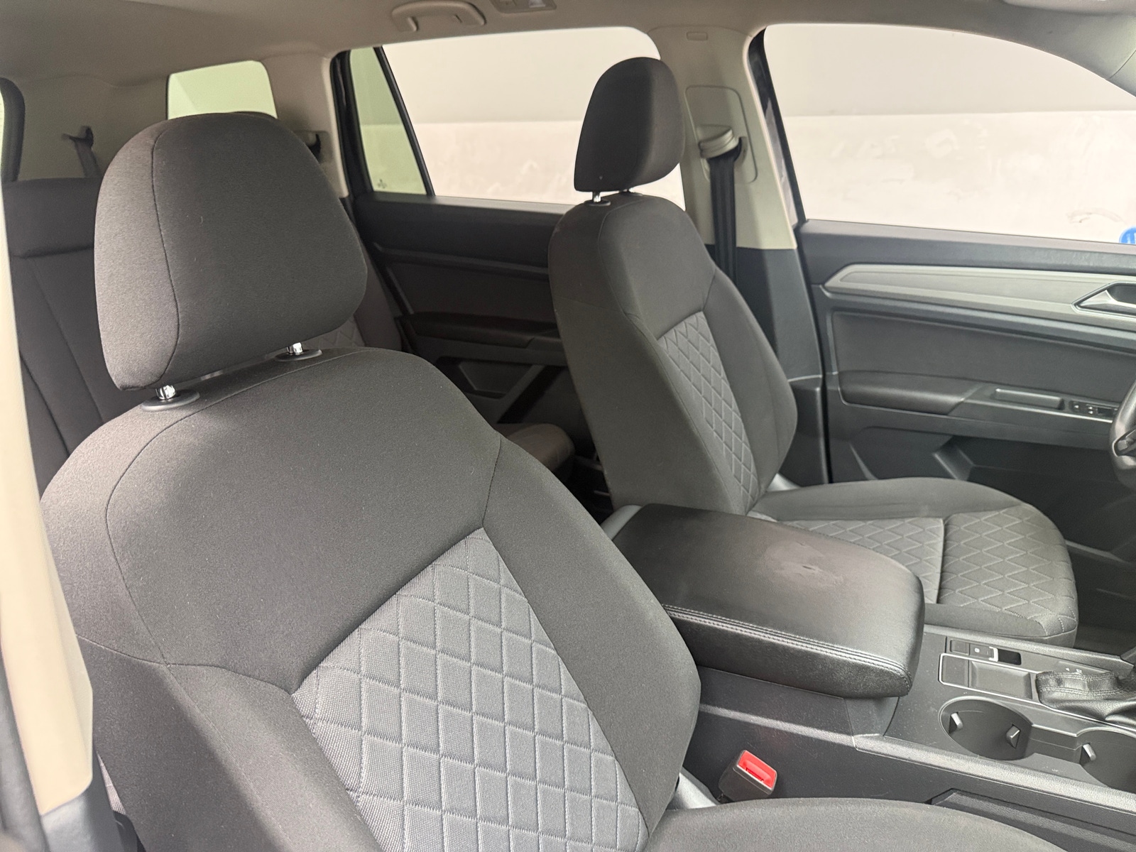 Thumbnail: 2018 Volkswagen Atlas - 2