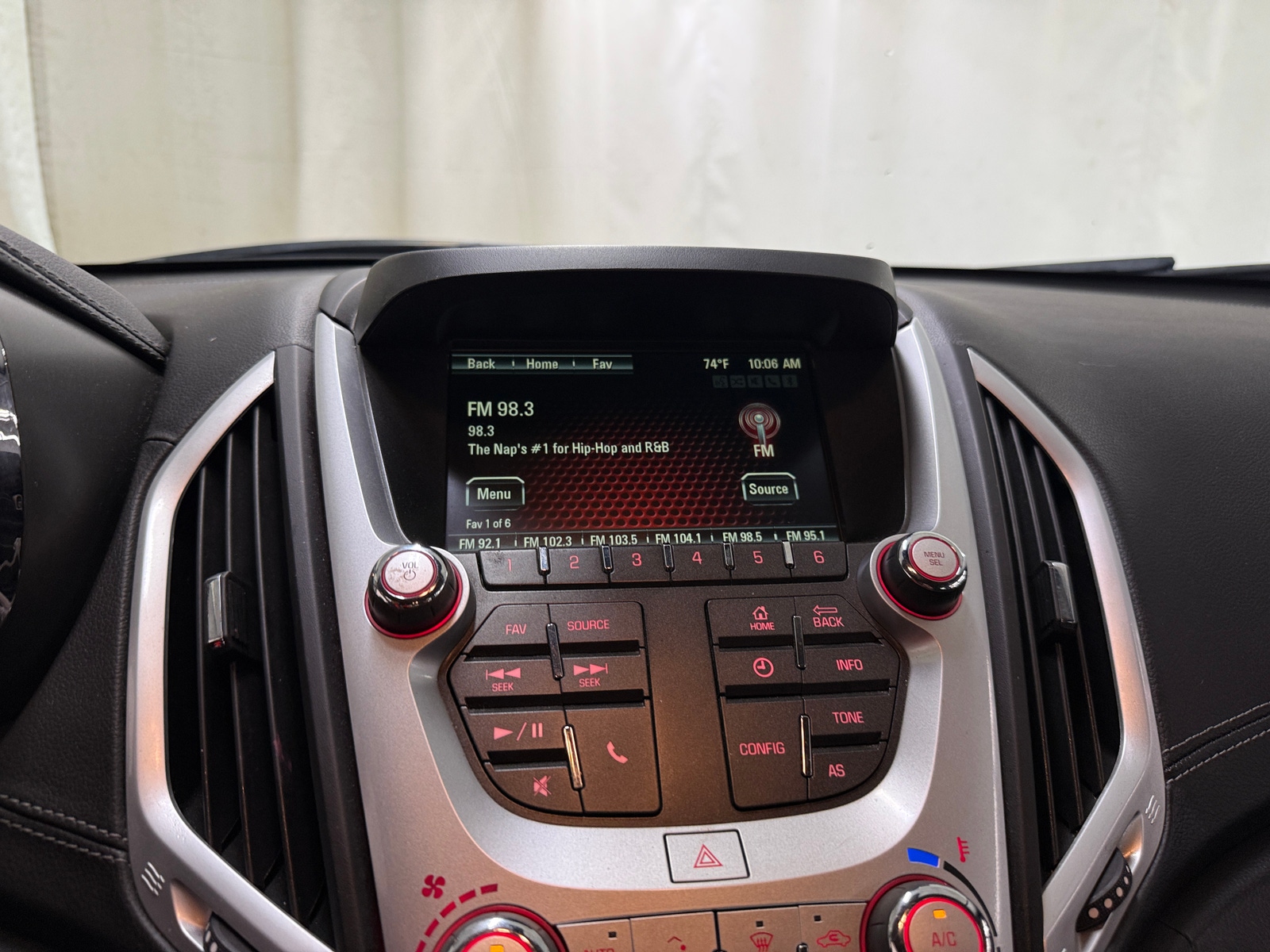 Thumbnail: 2017 GMC Terrain - 3