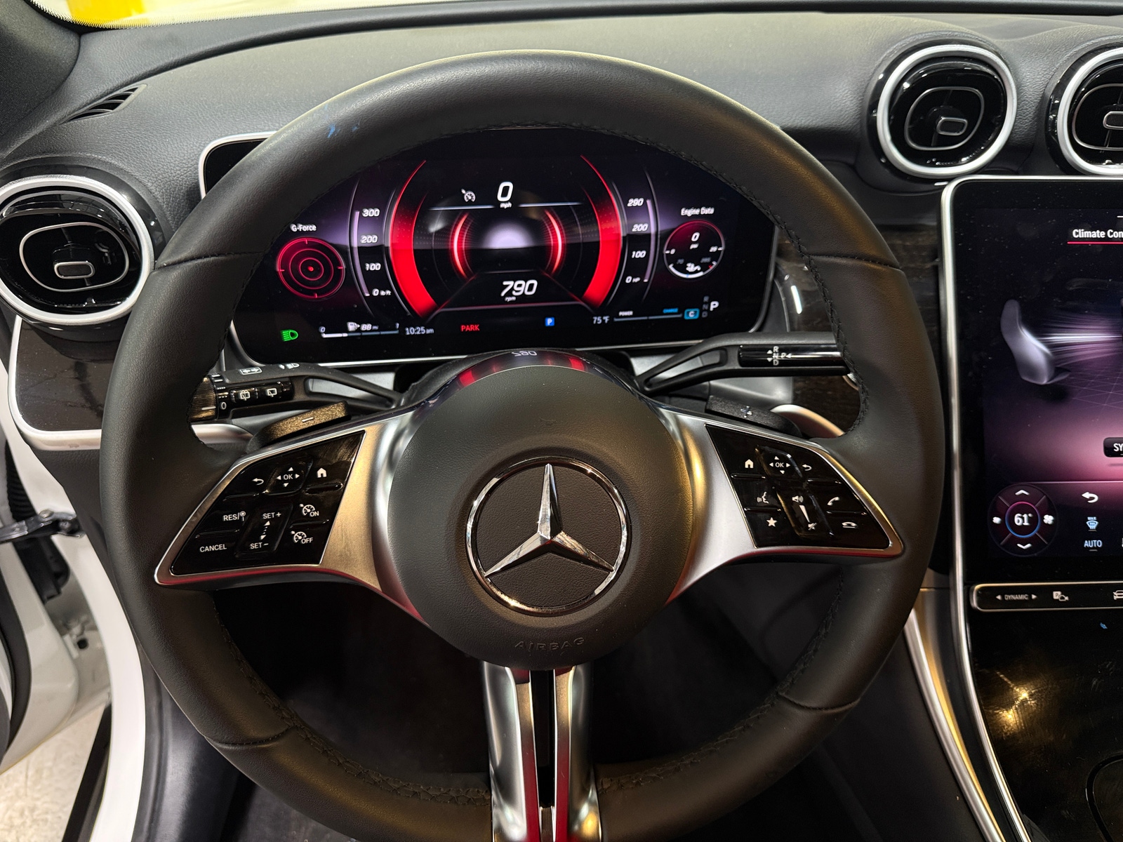 Thumbnail: 2026 Mercedes-Benz GLC - 4