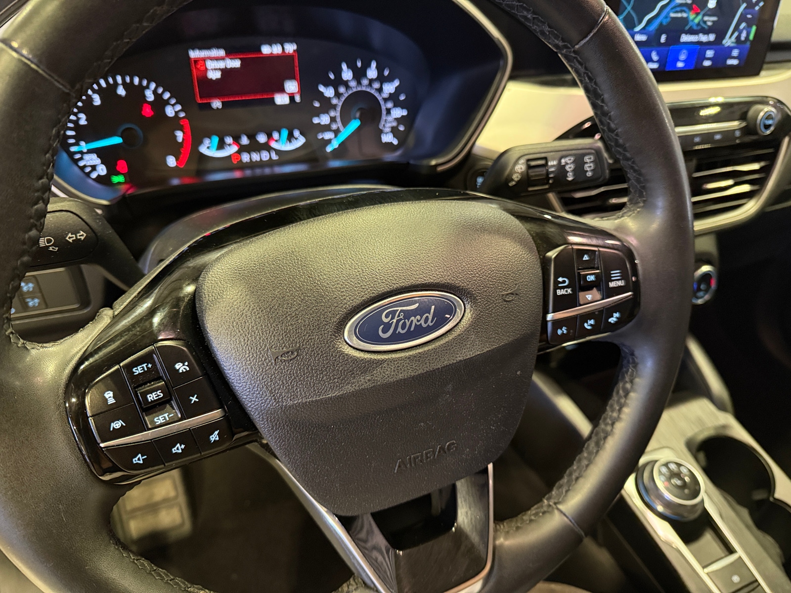 Thumbnail: 2022 Ford Escape - 5
