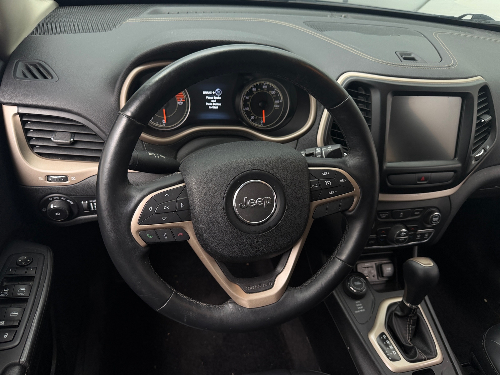 Thumbnail: 2017 Jeep Cherokee - 4