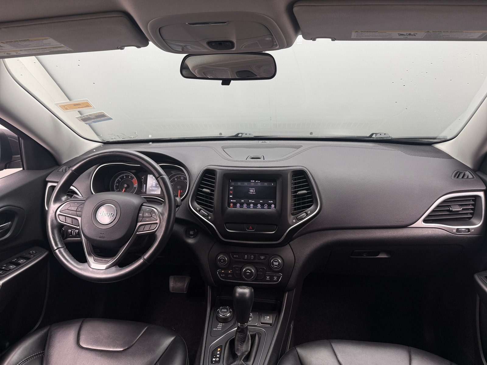 Thumbnail: 2019 Jeep Cherokee - 3
