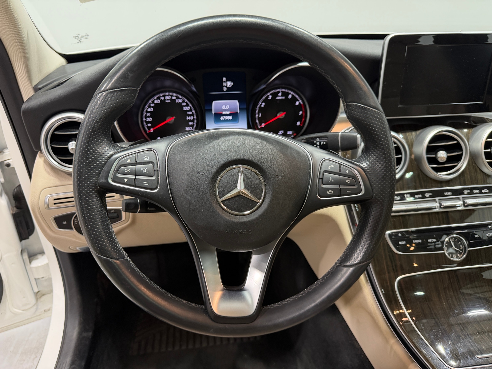Thumbnail: 2015 Mercedes-Benz C-Class - 4
