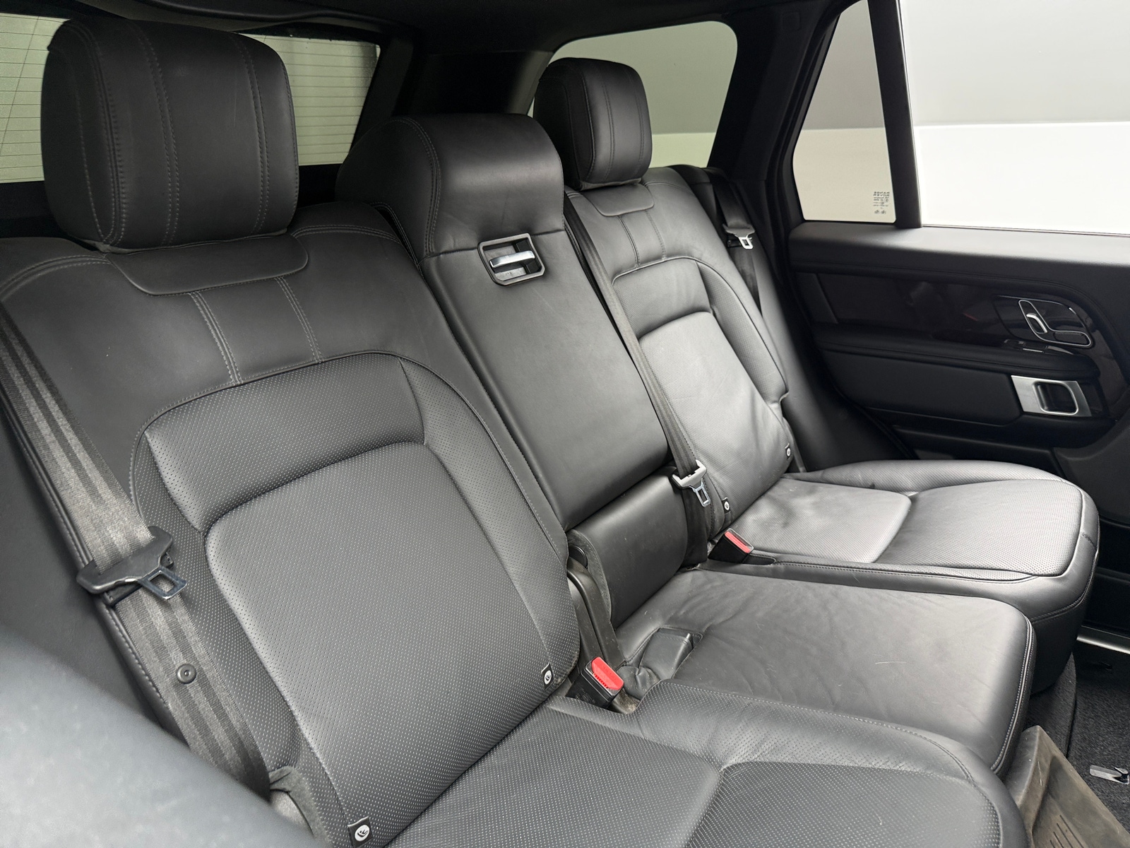 Thumbnail: 2022 Land Rover Range Rover - 5