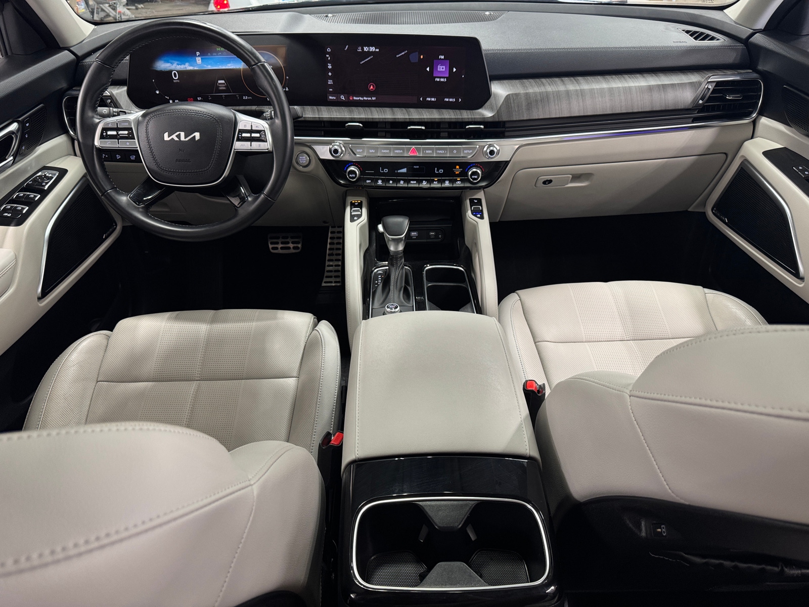 Thumbnail: 2024 Kia Telluride - 2