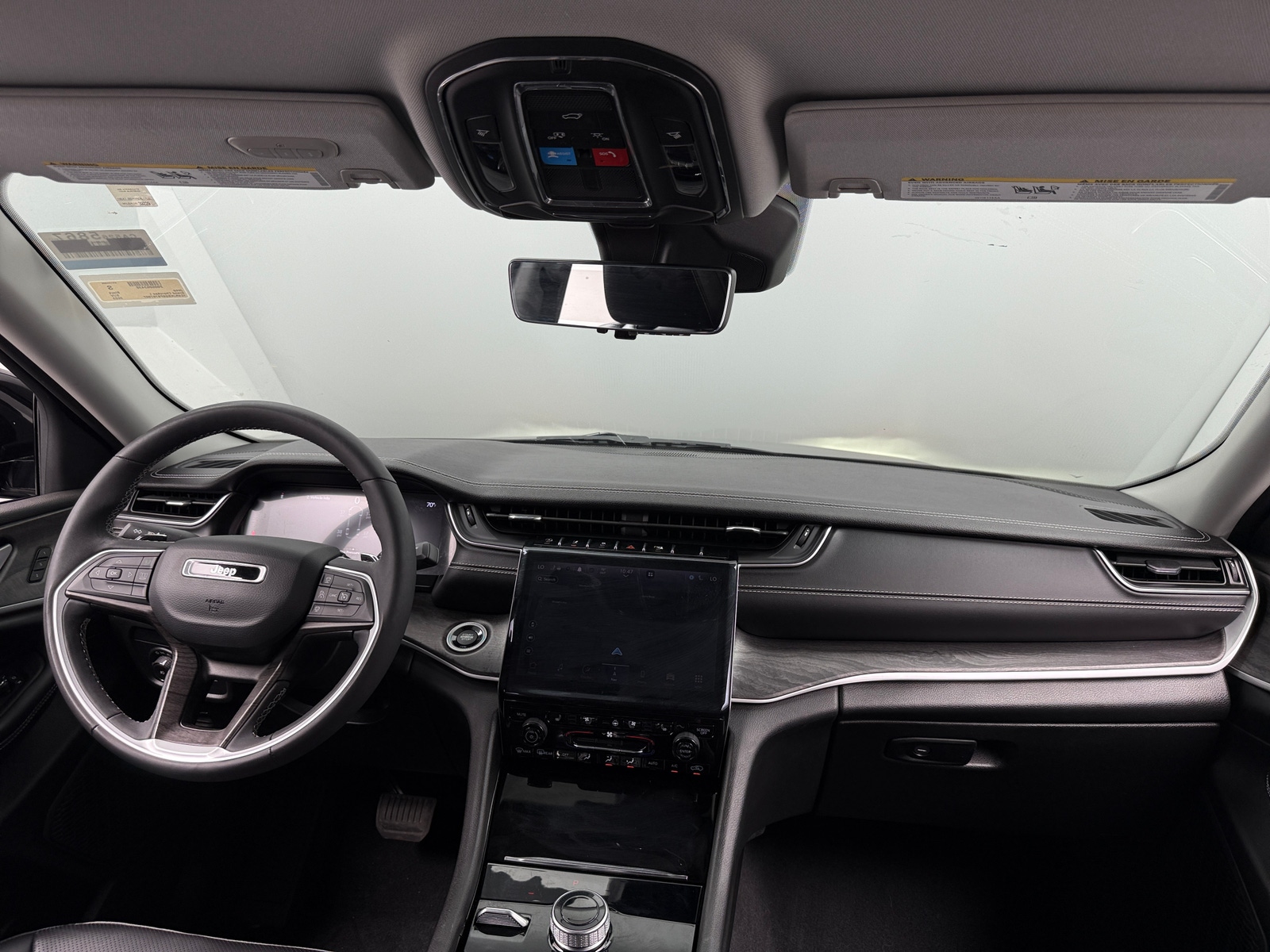 Thumbnail: 2023 Jeep Grand Cherokee L - 2