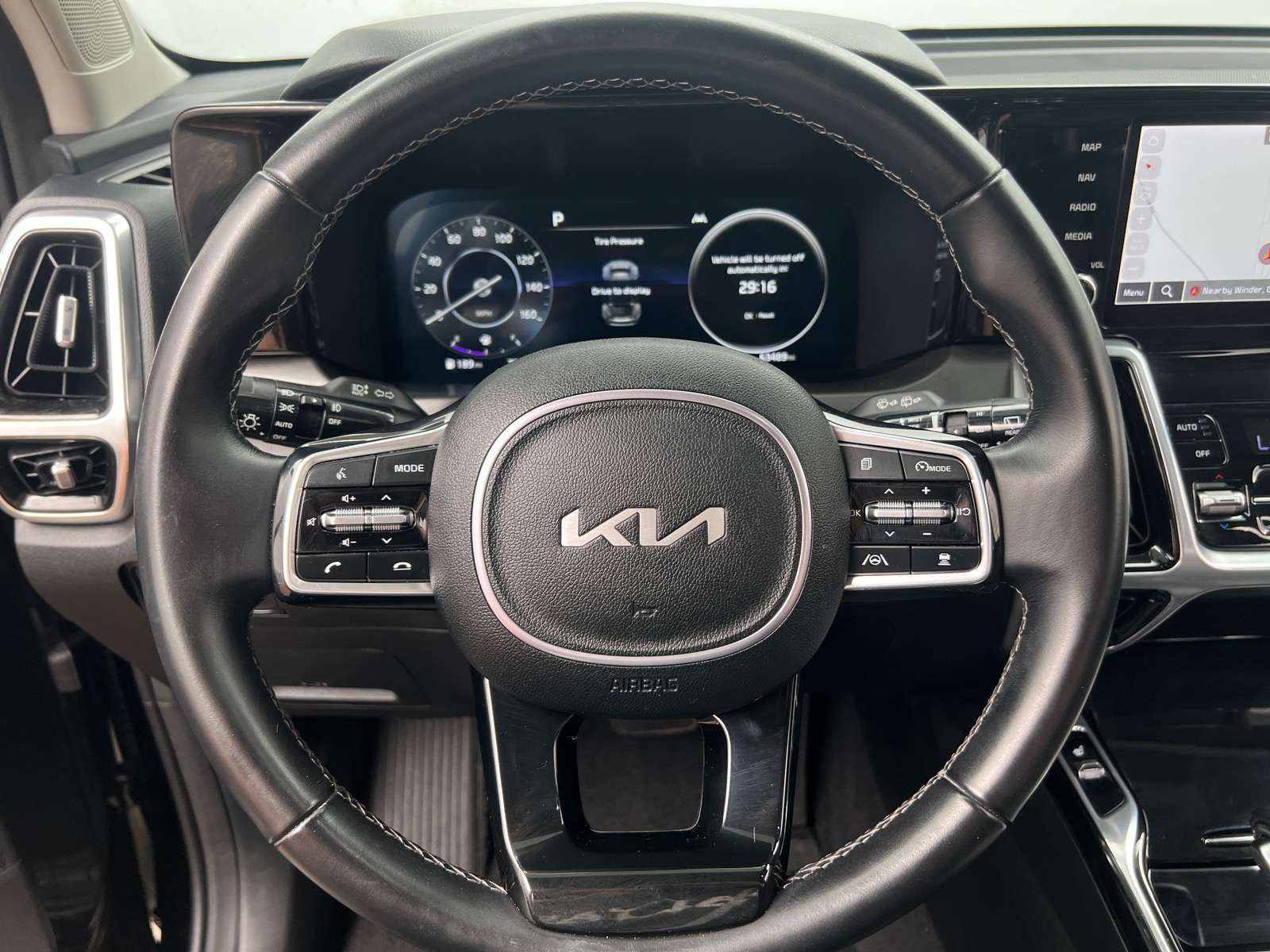 Thumbnail: 2023 Kia Sorento - 4