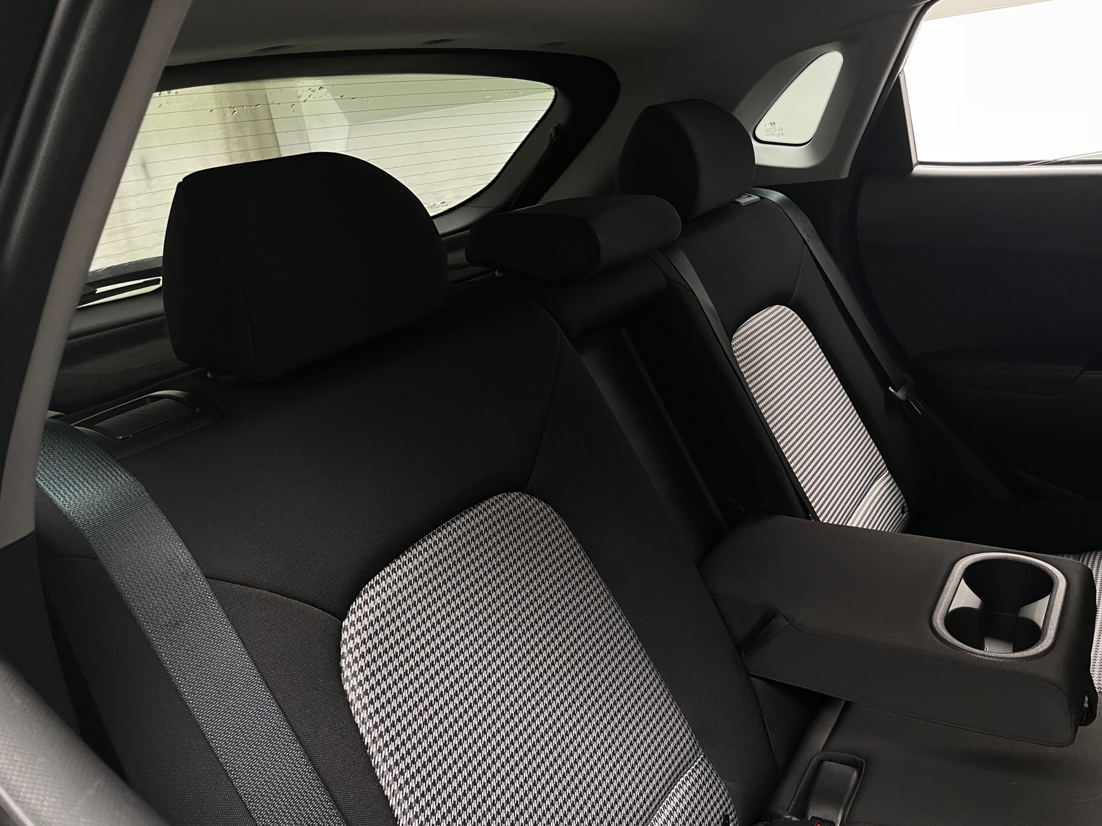 Thumbnail: 2018 Hyundai Kona - 6