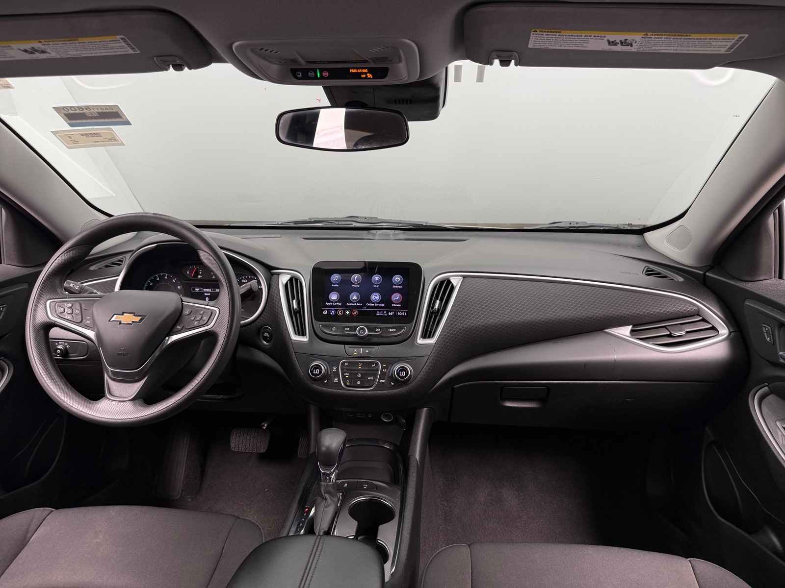 Thumbnail: 2023 Chevrolet Malibu - 3