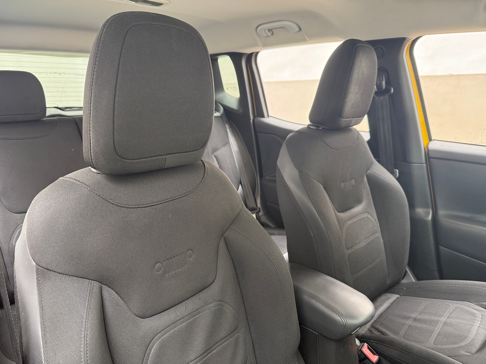 Thumbnail: 2017 Jeep Renegade - 2