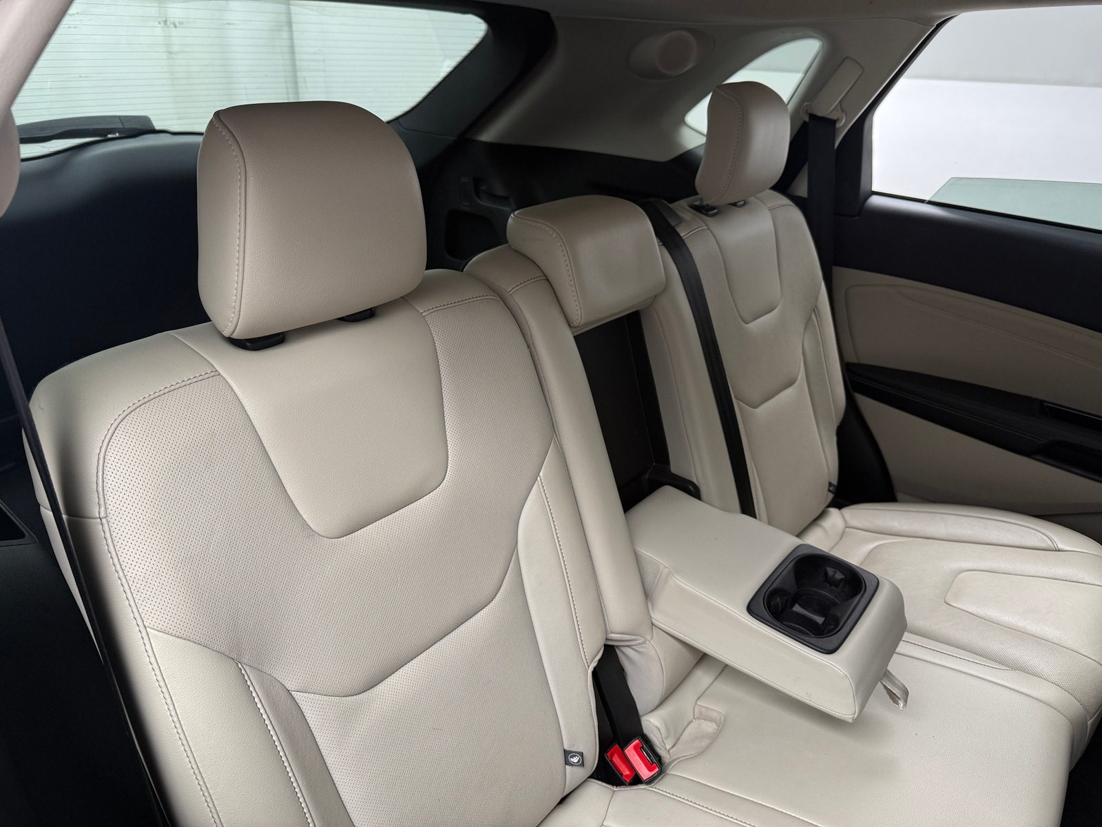 Thumbnail: 2018 Ford Edge - 5