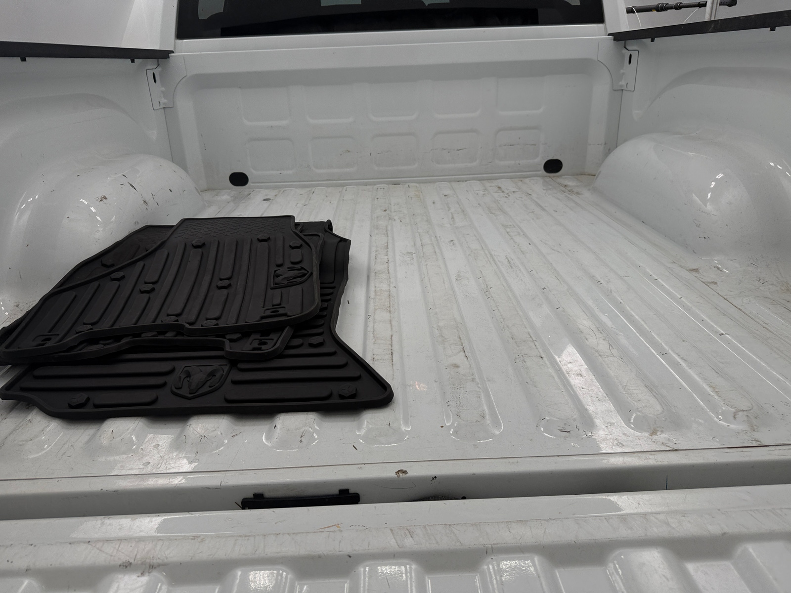 Thumbnail: 2023 RAM 1500 Classic - 7