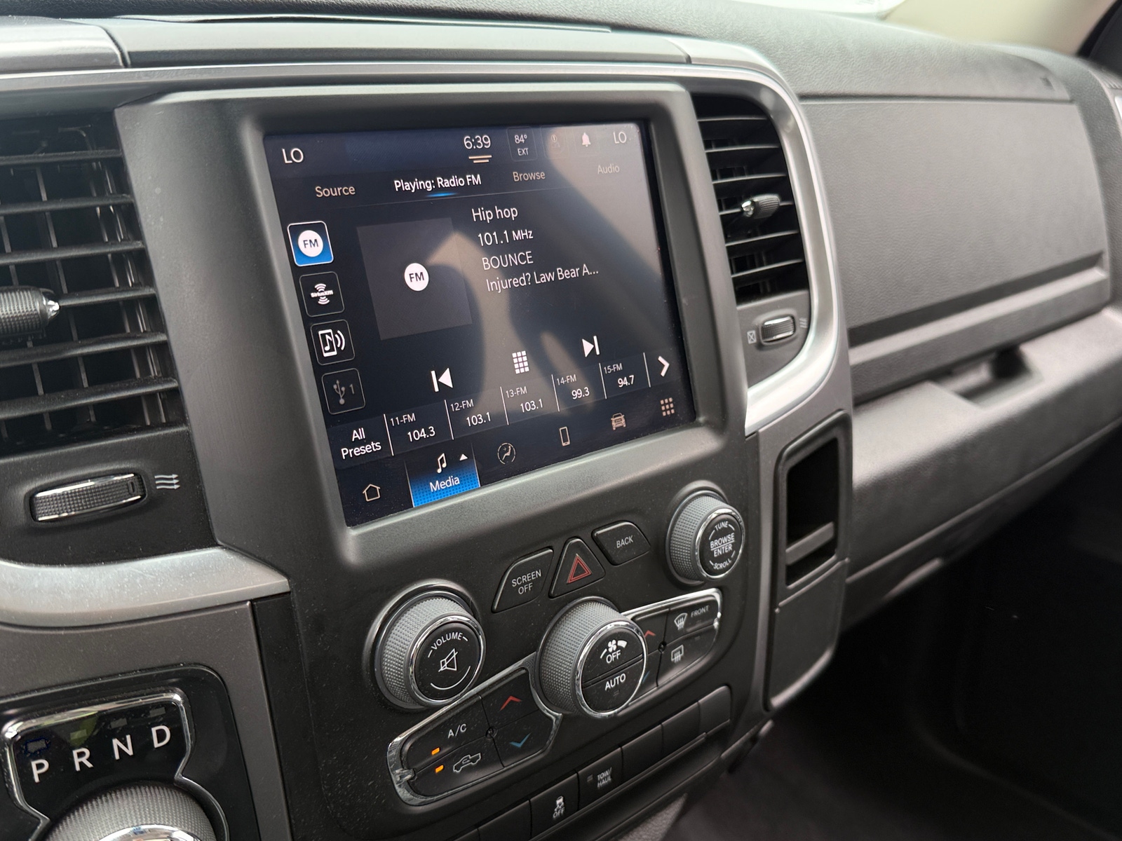 Thumbnail: 2023 RAM 1500 Classic - 4