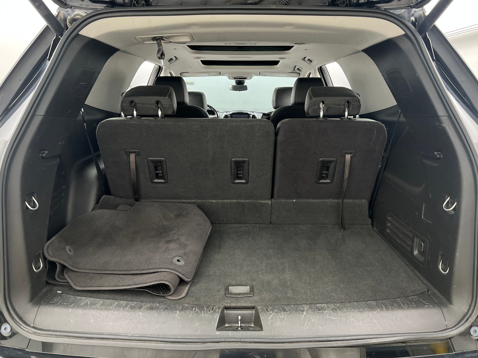 Thumbnail: 2019 Chevrolet Traverse - 6