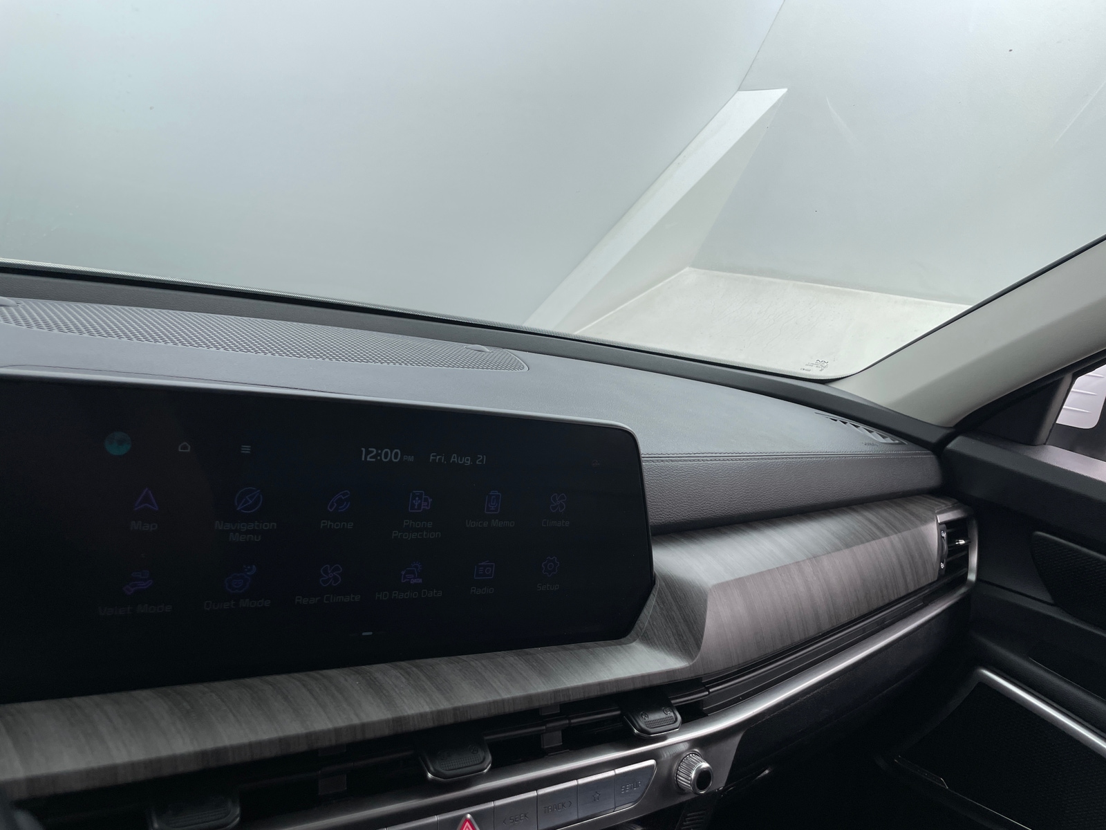 Thumbnail: 2024 Kia Telluride - 3