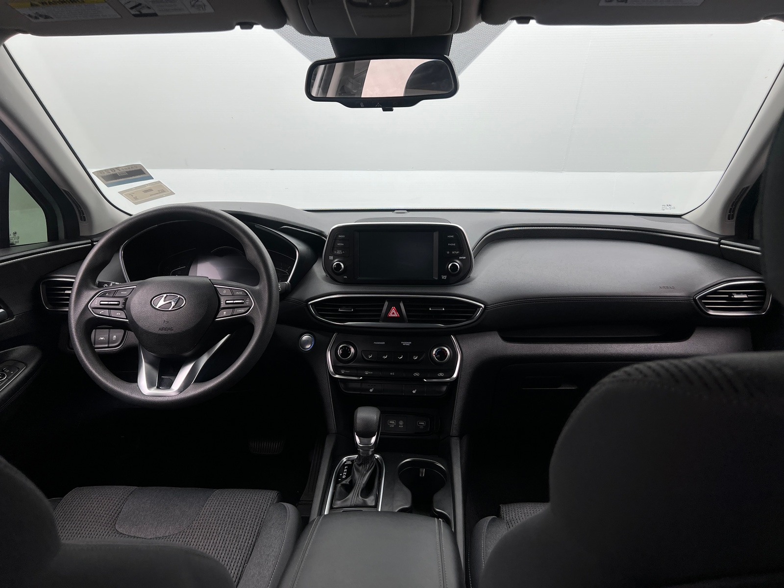 Thumbnail: 2019 Hyundai Santa Fe - 3