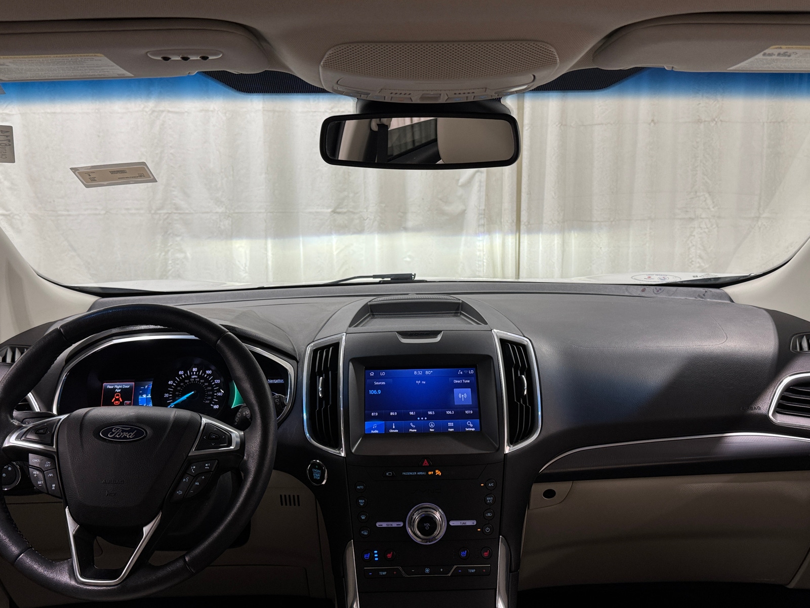 Thumbnail: 2020 Ford Edge - 2