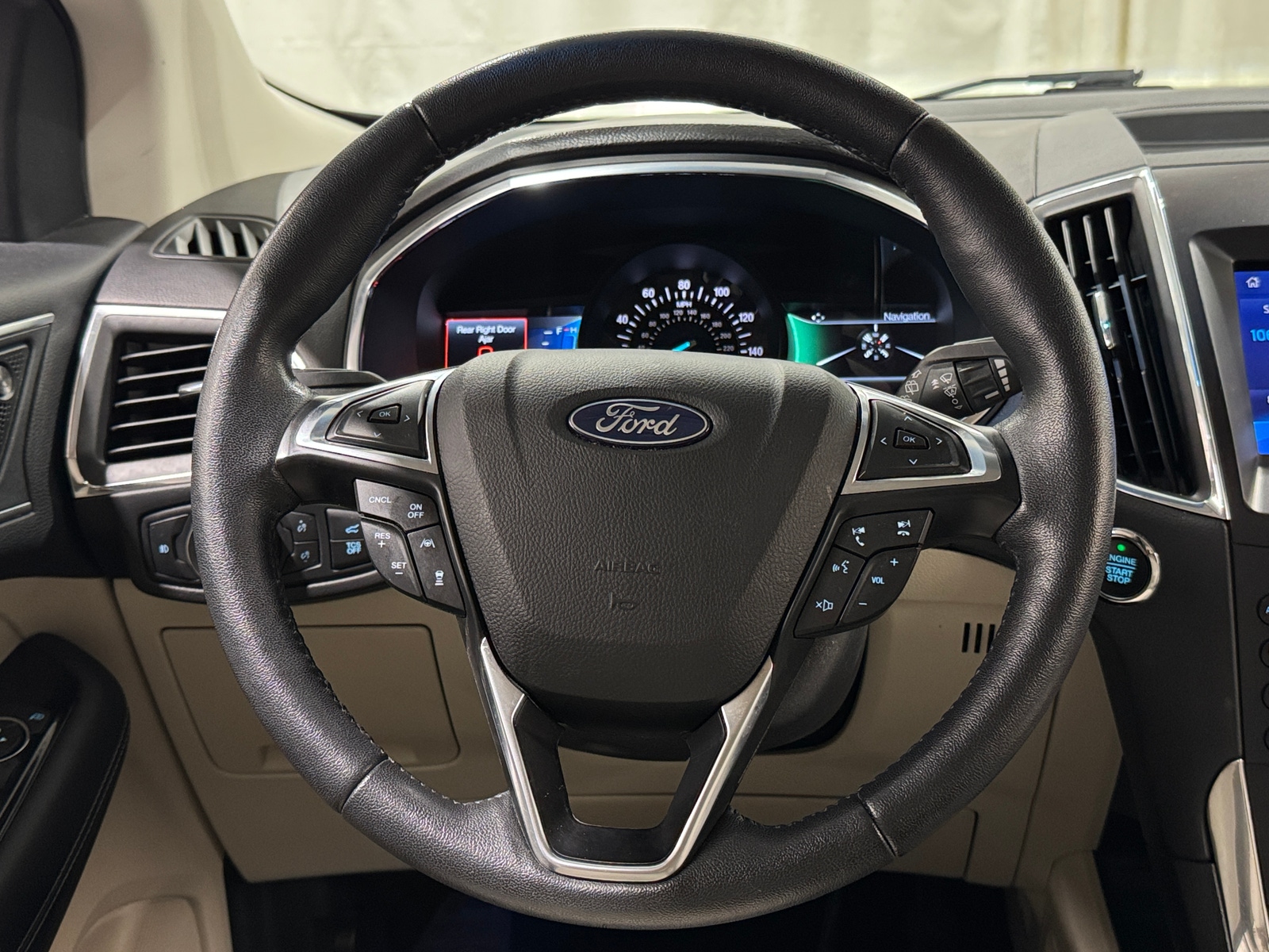 Thumbnail: 2020 Ford Edge - 4