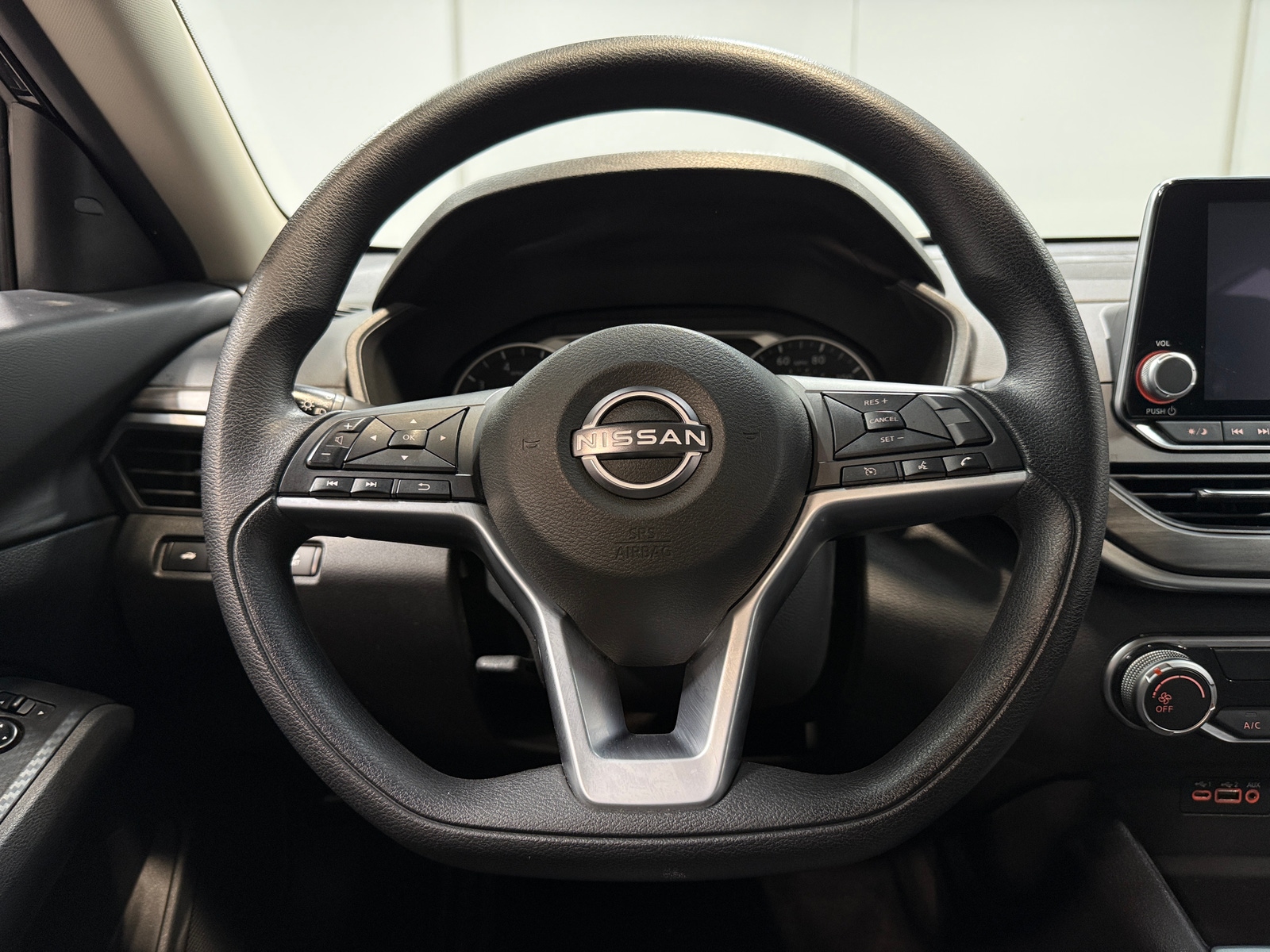Thumbnail: 2025 Nissan Altima - 5