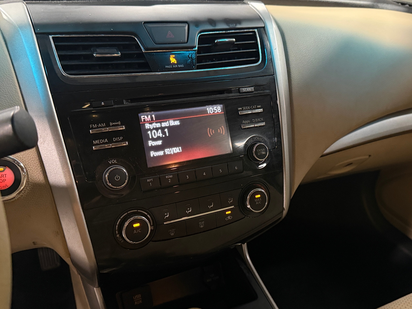 Thumbnail: 2015 Nissan Altima - 4