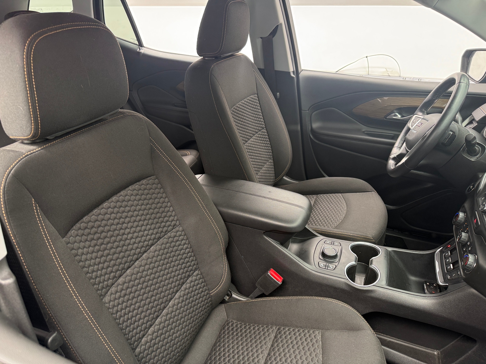 Thumbnail: 2020 GMC Terrain - 2