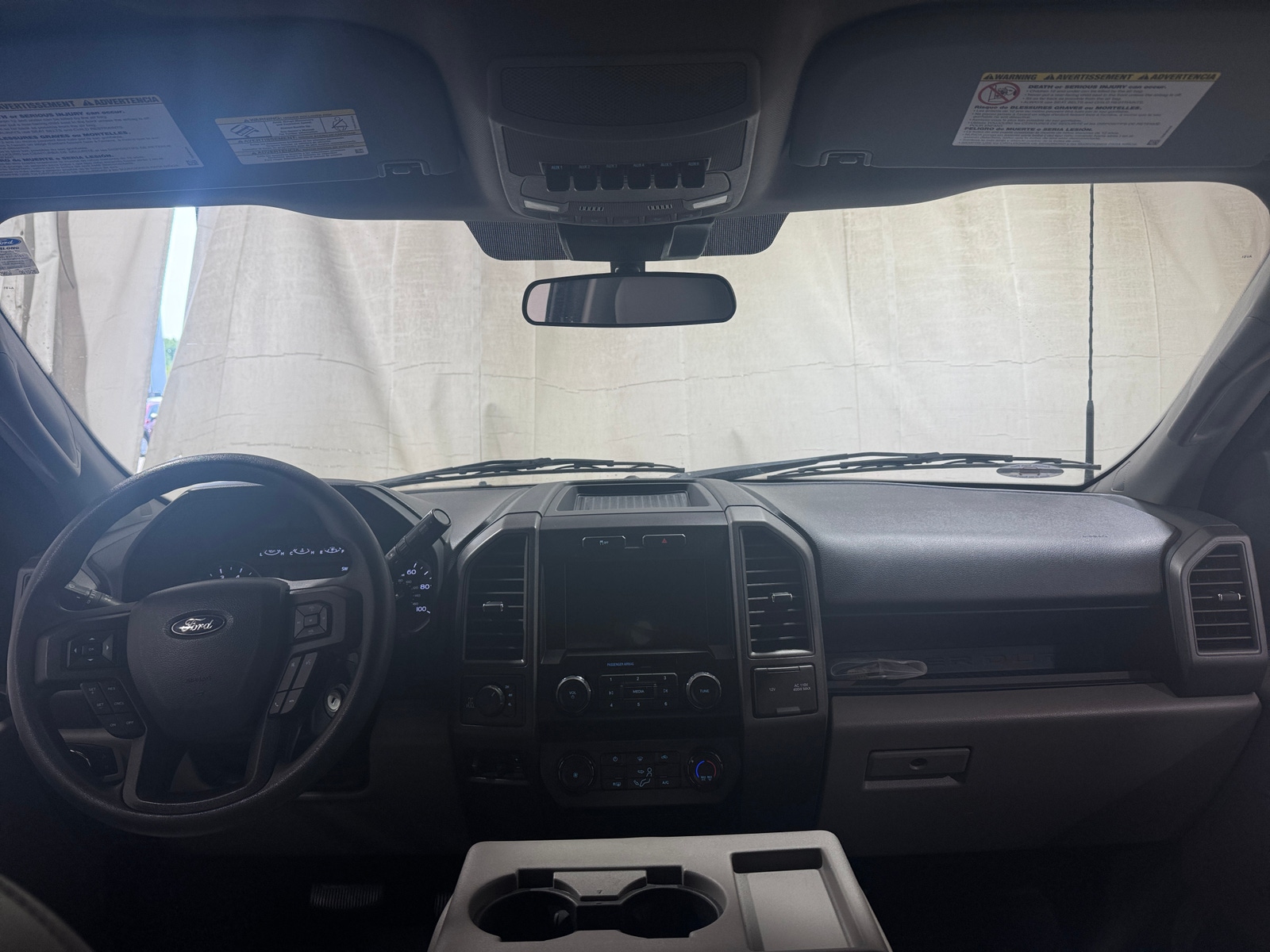 Thumbnail: 2022 Ford Econoline - 3