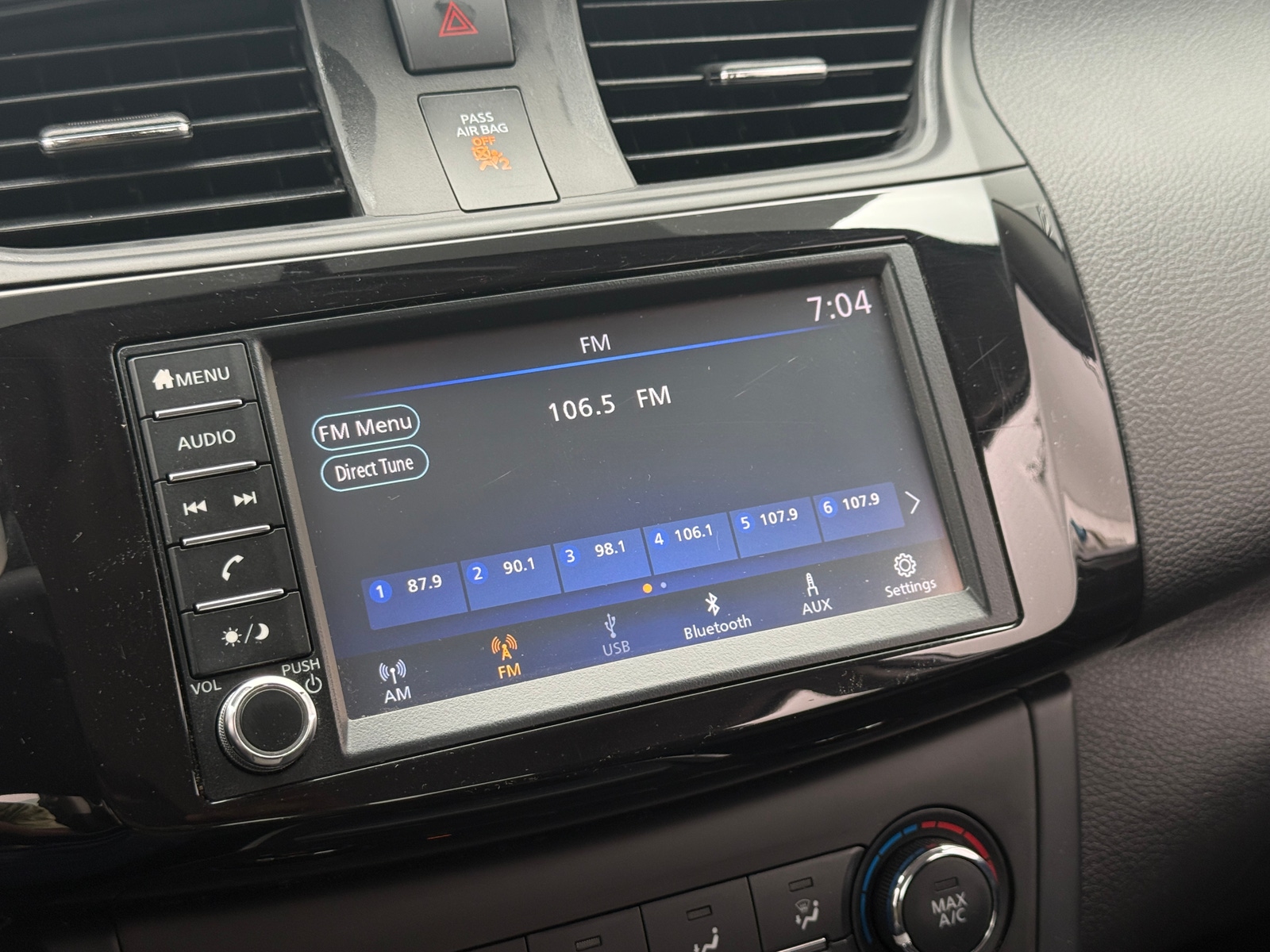 Thumbnail: 2019 Nissan Sentra - 4