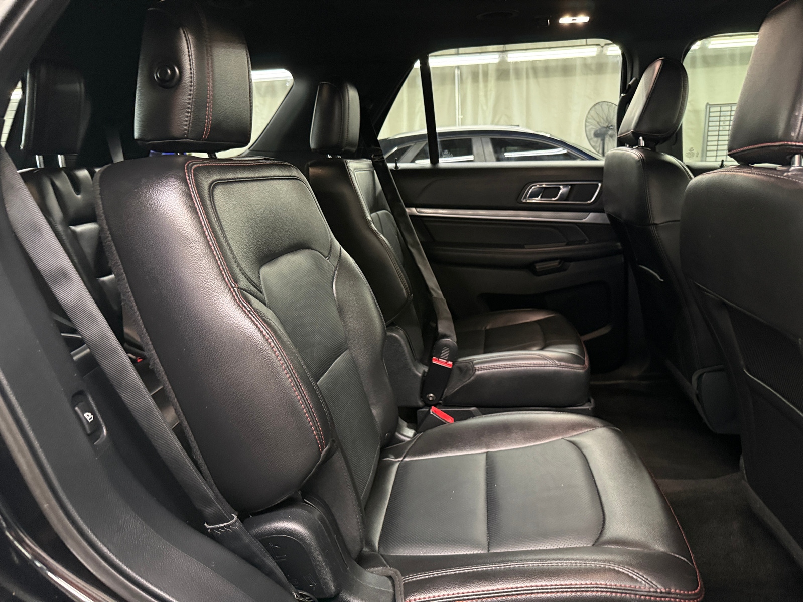 Thumbnail: 2018 Ford Explorer - 5