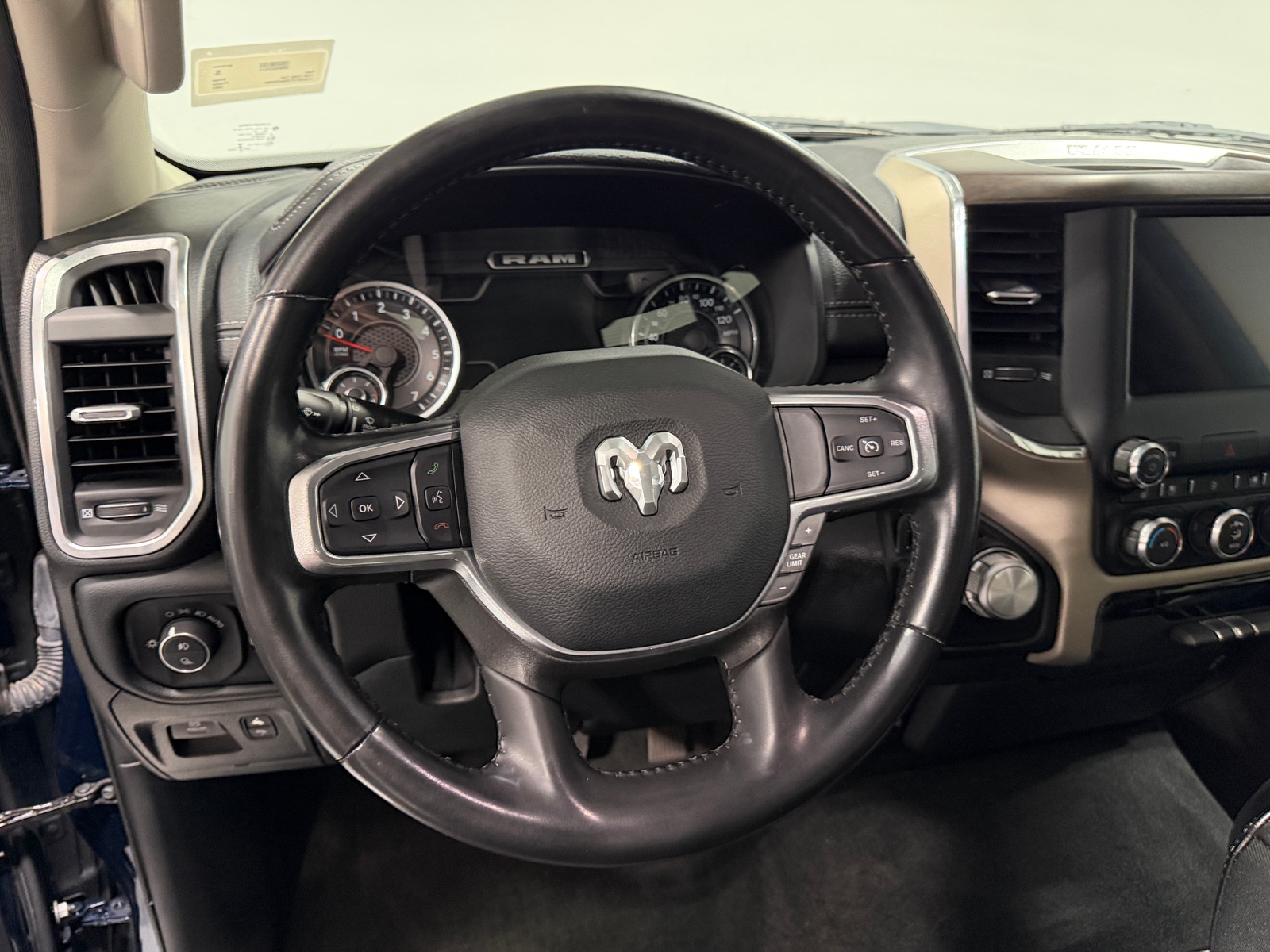 Thumbnail: 2022 RAM 1500 - 4