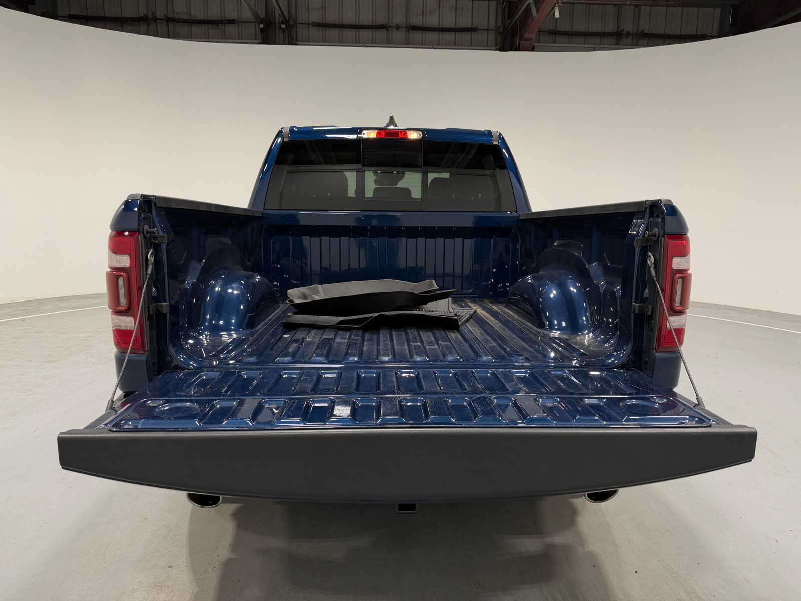 Thumbnail: 2022 RAM 1500 - 6