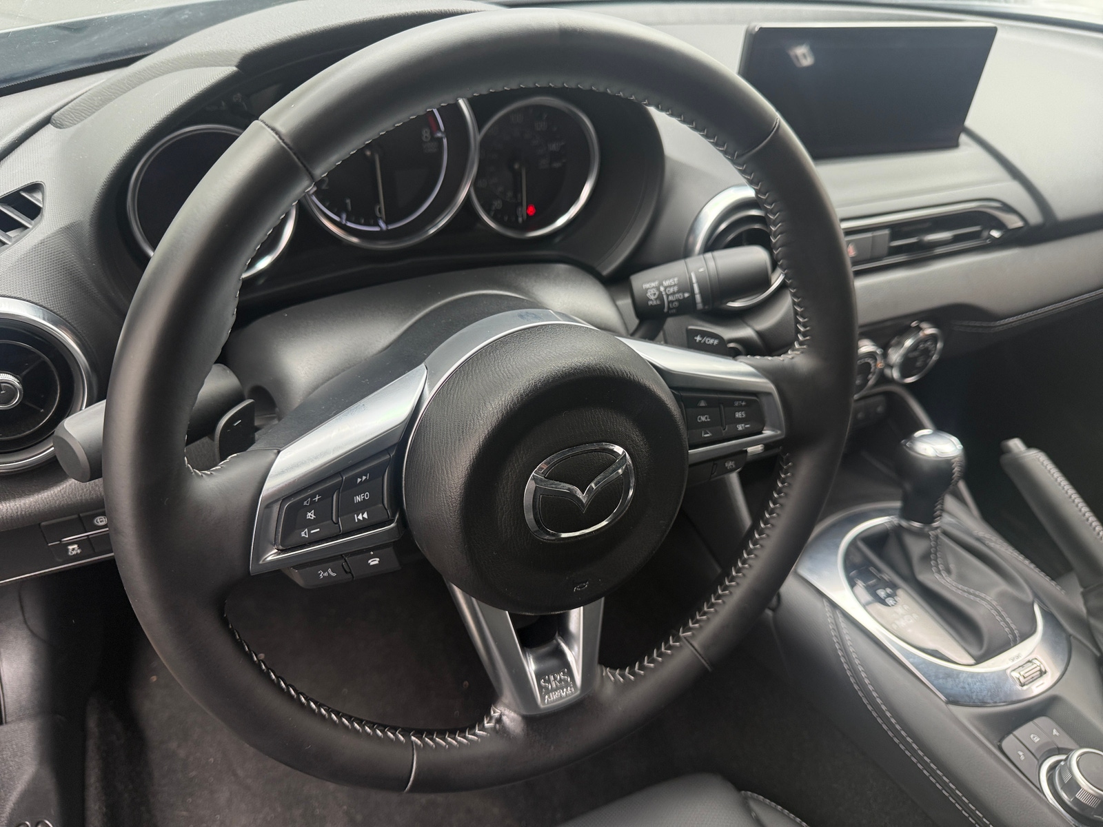 Thumbnail: 2025 Mazda MX-5 Miata - 4