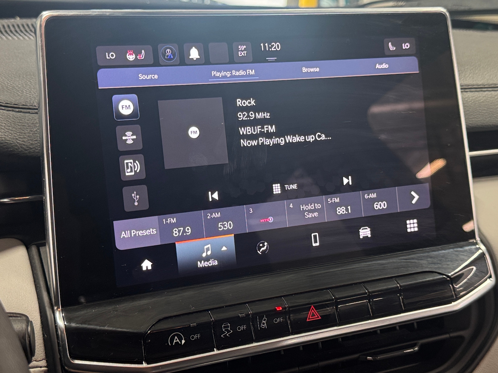 Thumbnail: 2023 Jeep Compass - 3