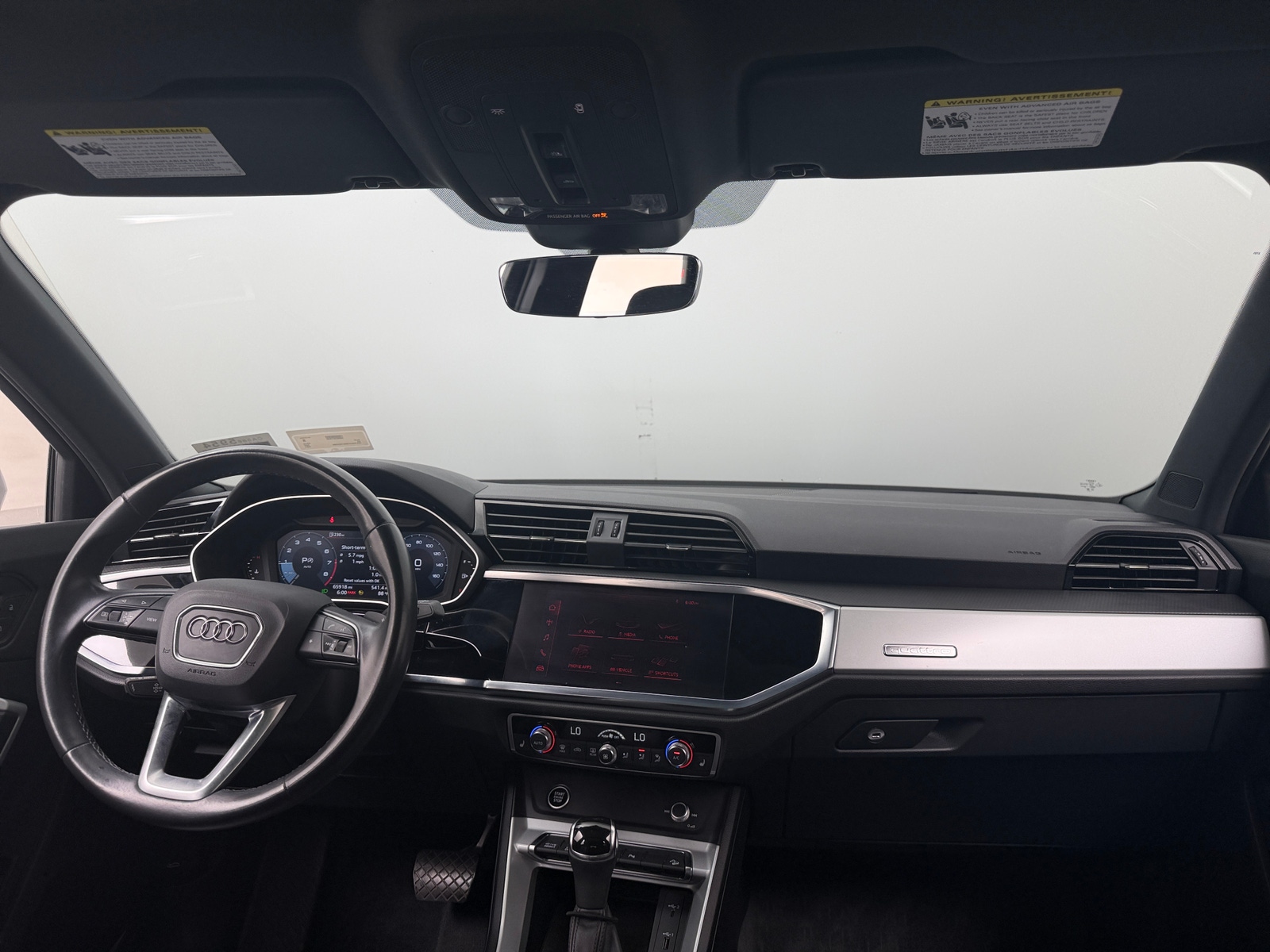 Thumbnail: 2021 Audi Q3 - 2
