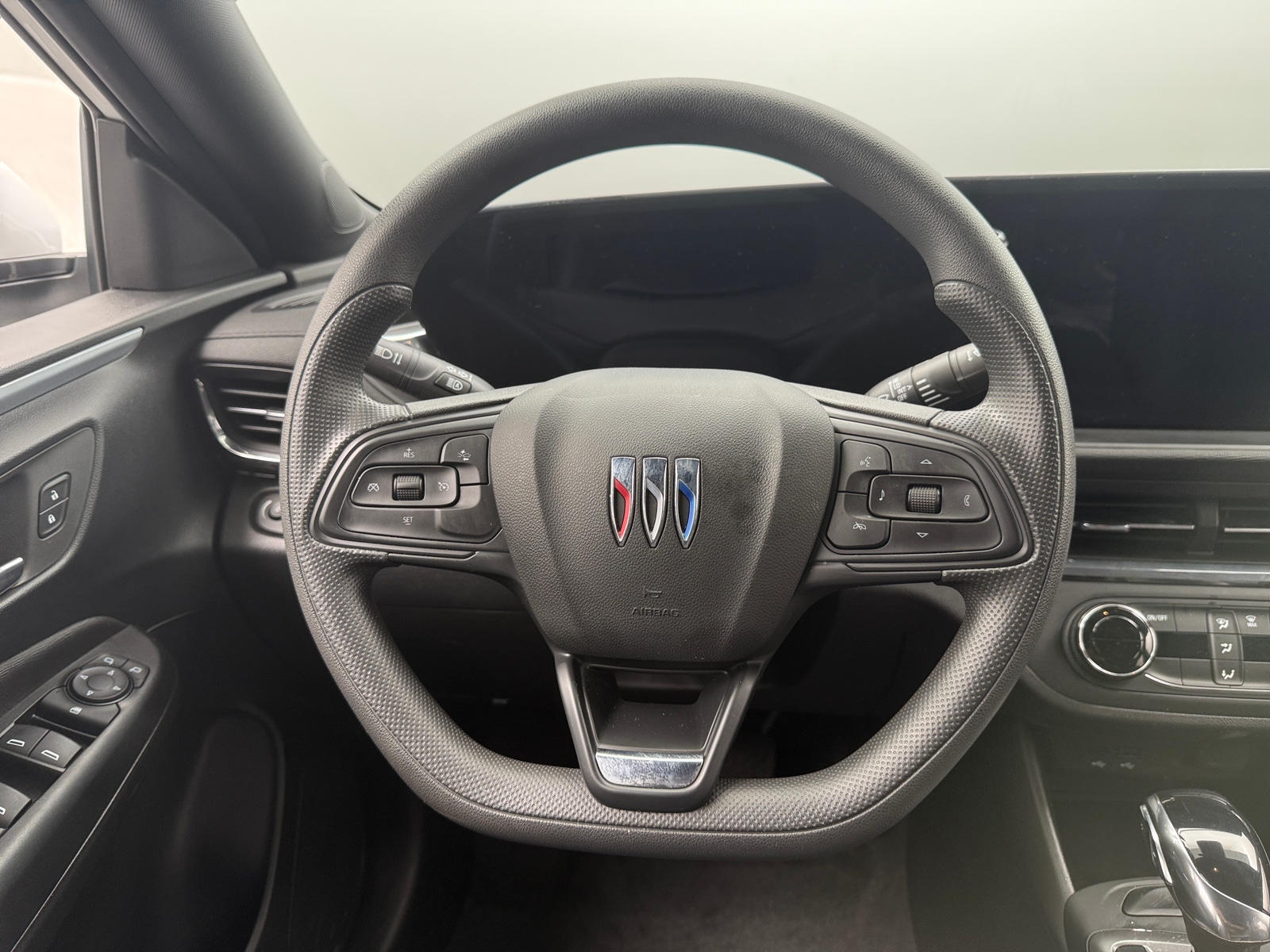 Thumbnail: 2026 Buick Envista - 4